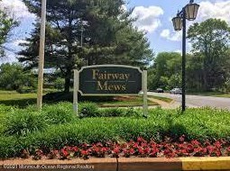 25 Dogwood Dr, Wall Township, NJ 07762-2104