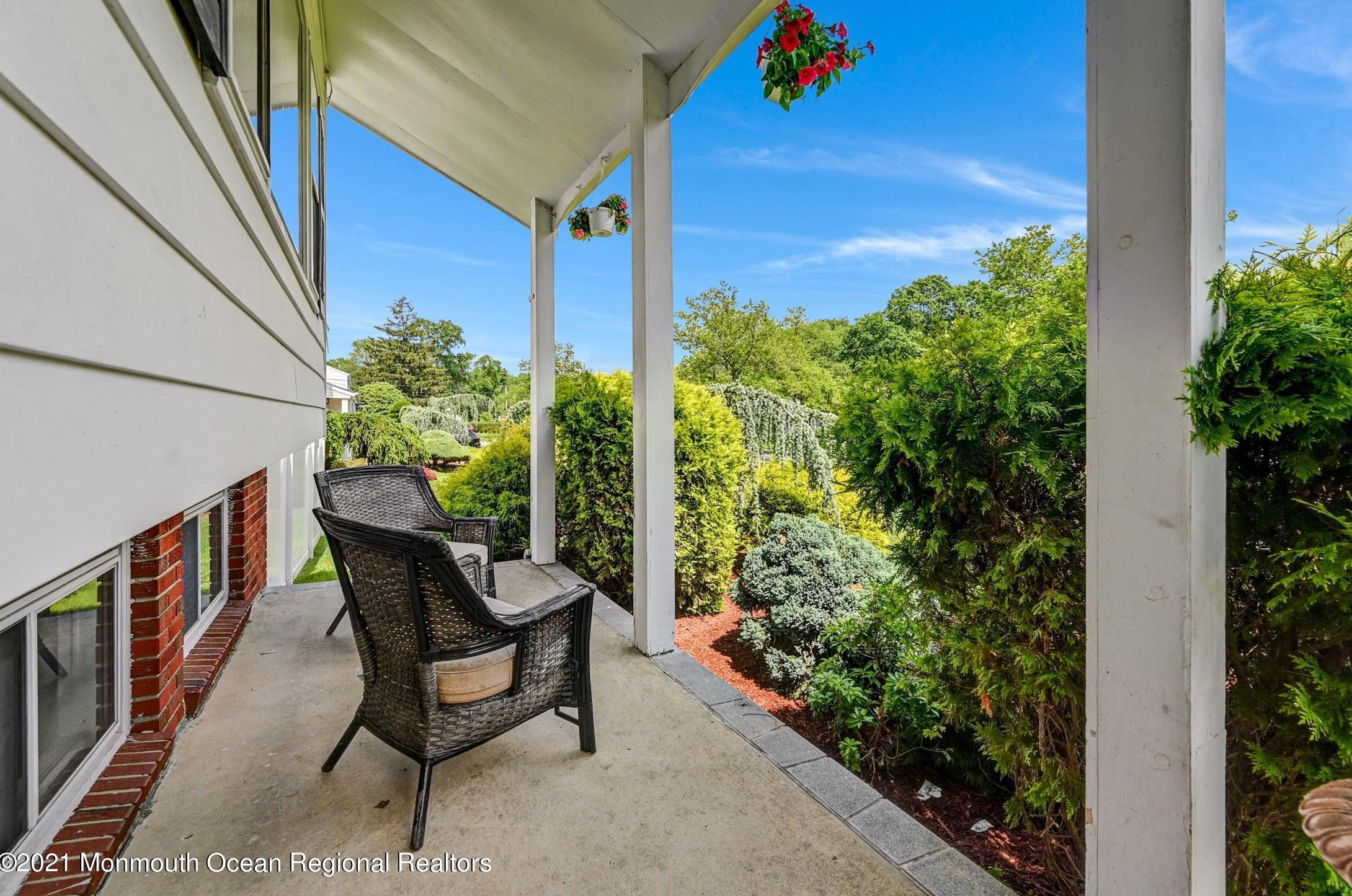 33 Willow Grove Way, Millstone Township, NJ 07726-2740