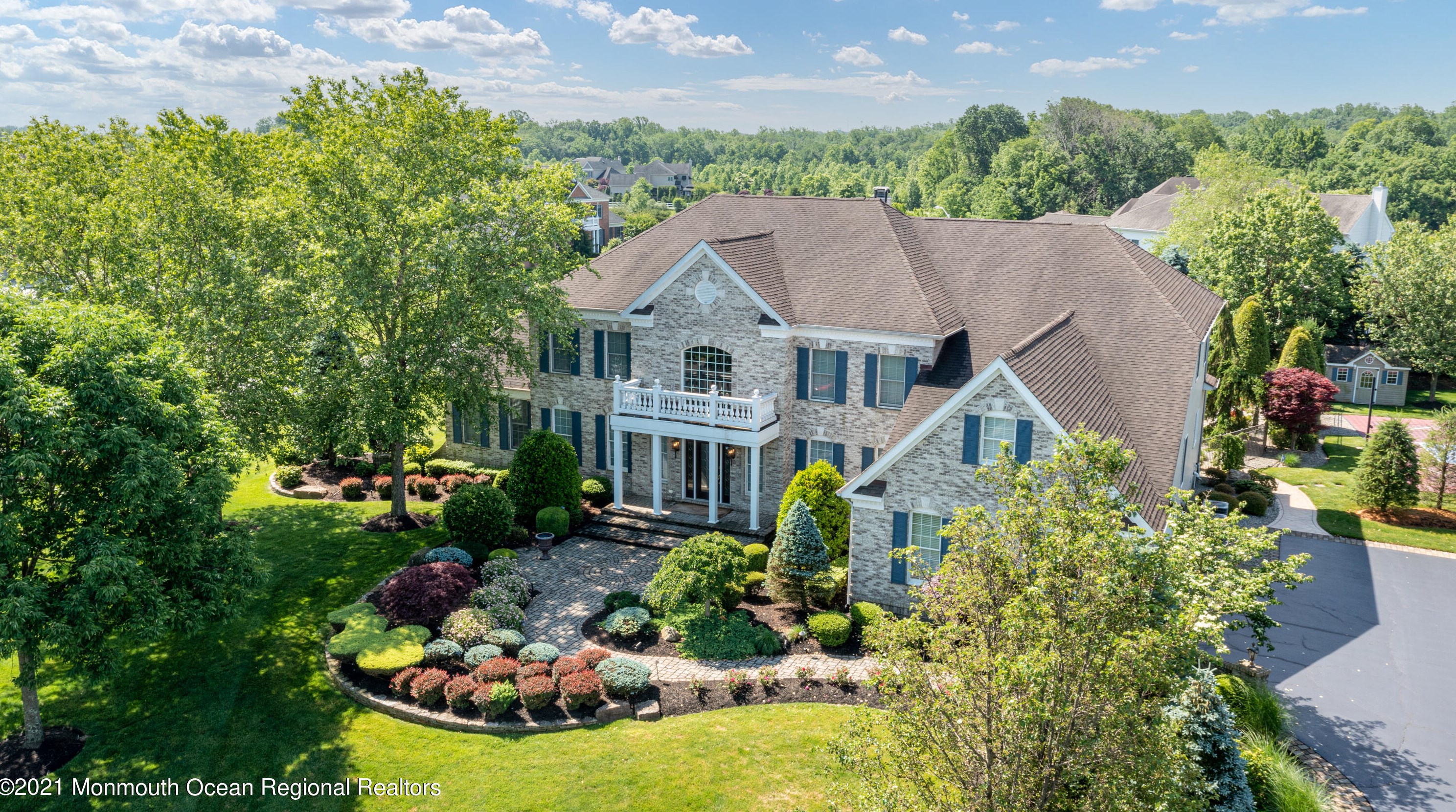 6 Ethan Dr, Wall Township, NJ 07727-4200