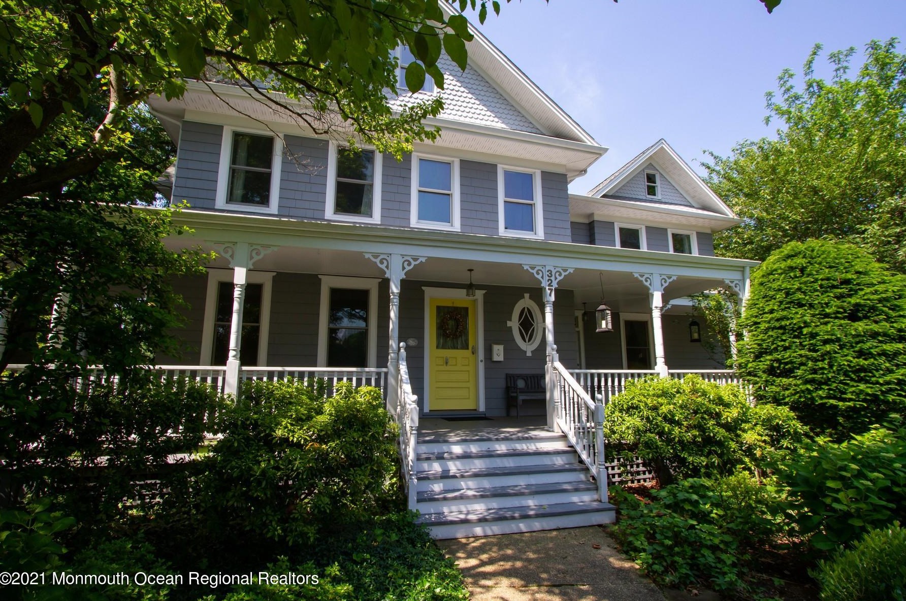 327 Branch Ave, Little Silver, NJ 07739