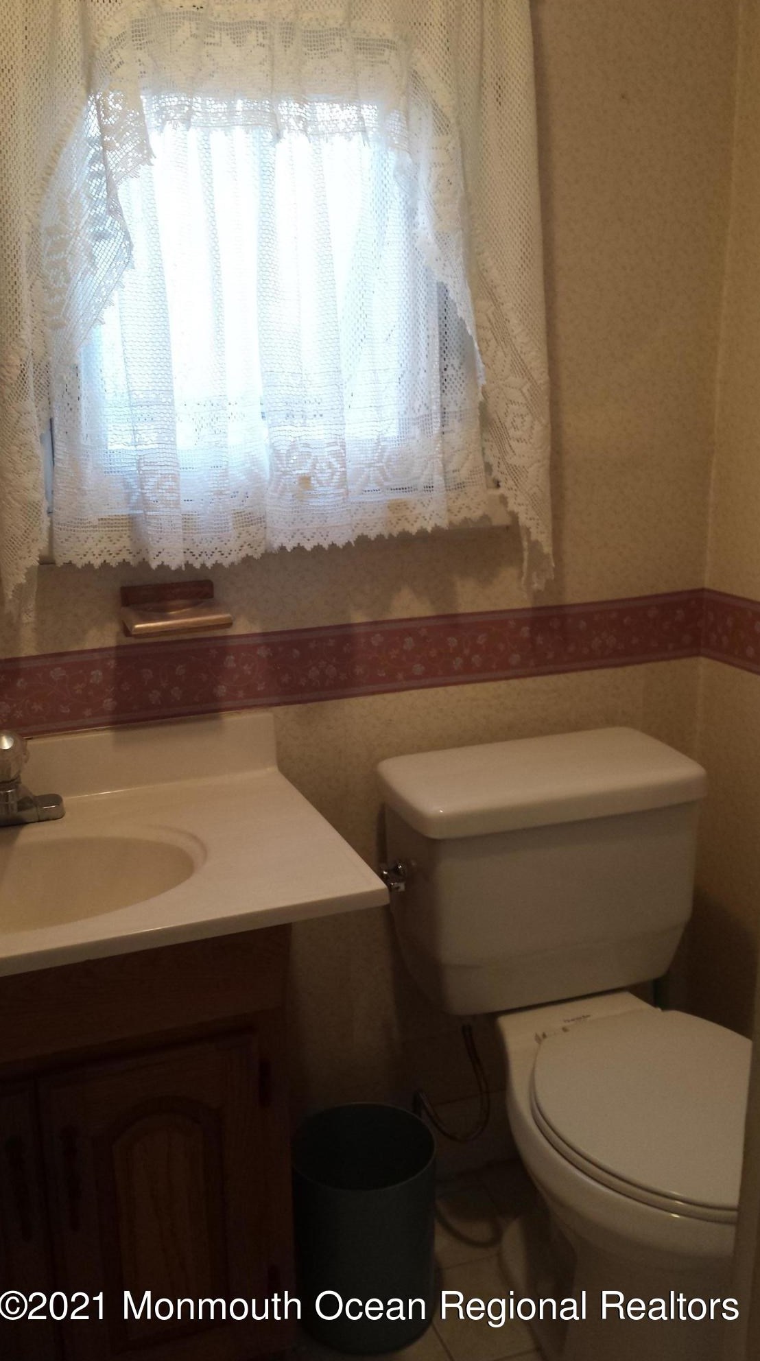 22 Webb Ave #2, Ocean Grove, NJ 07756