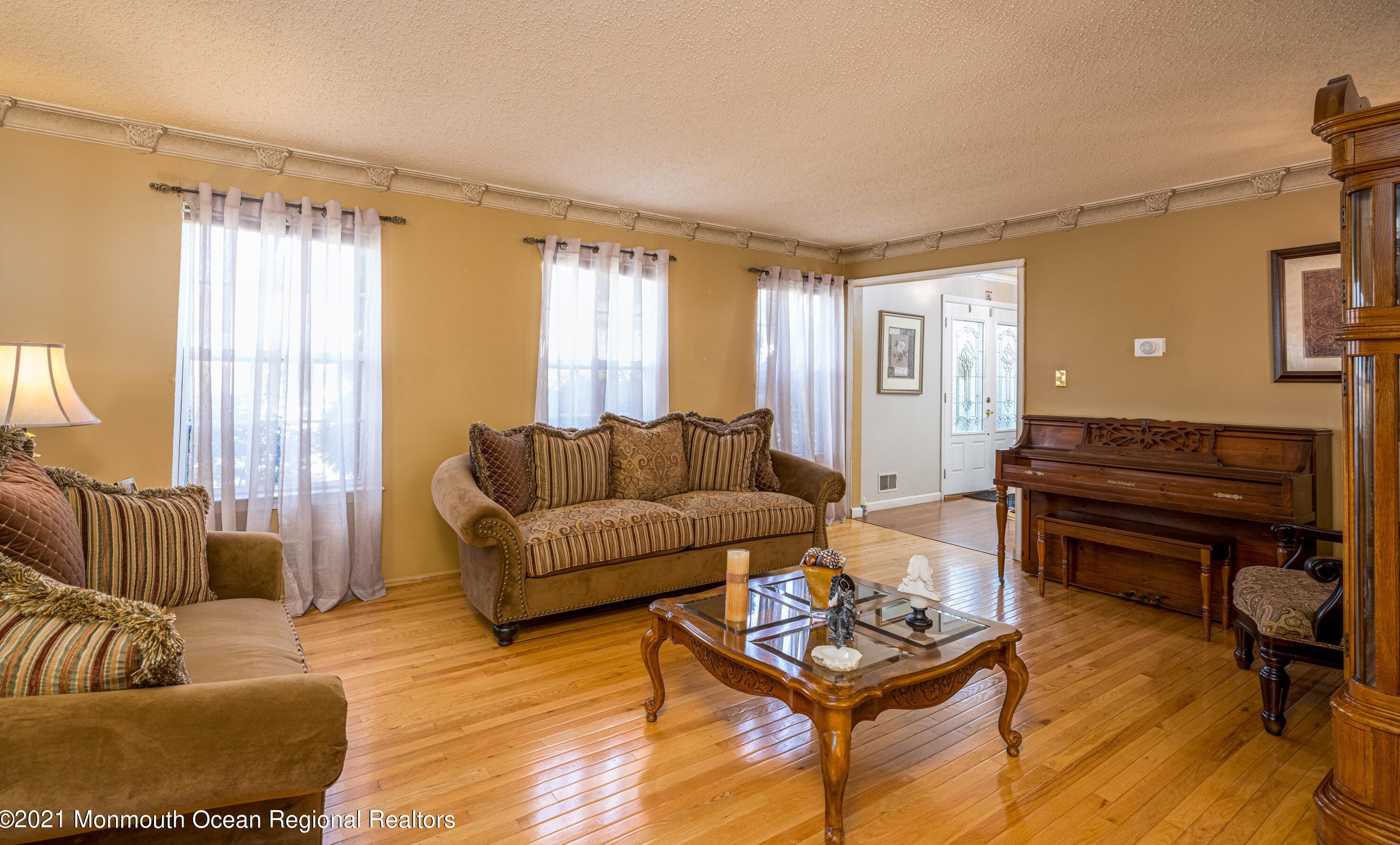 63 Gladiola Dr, Wall Township, NJ 07731-2881