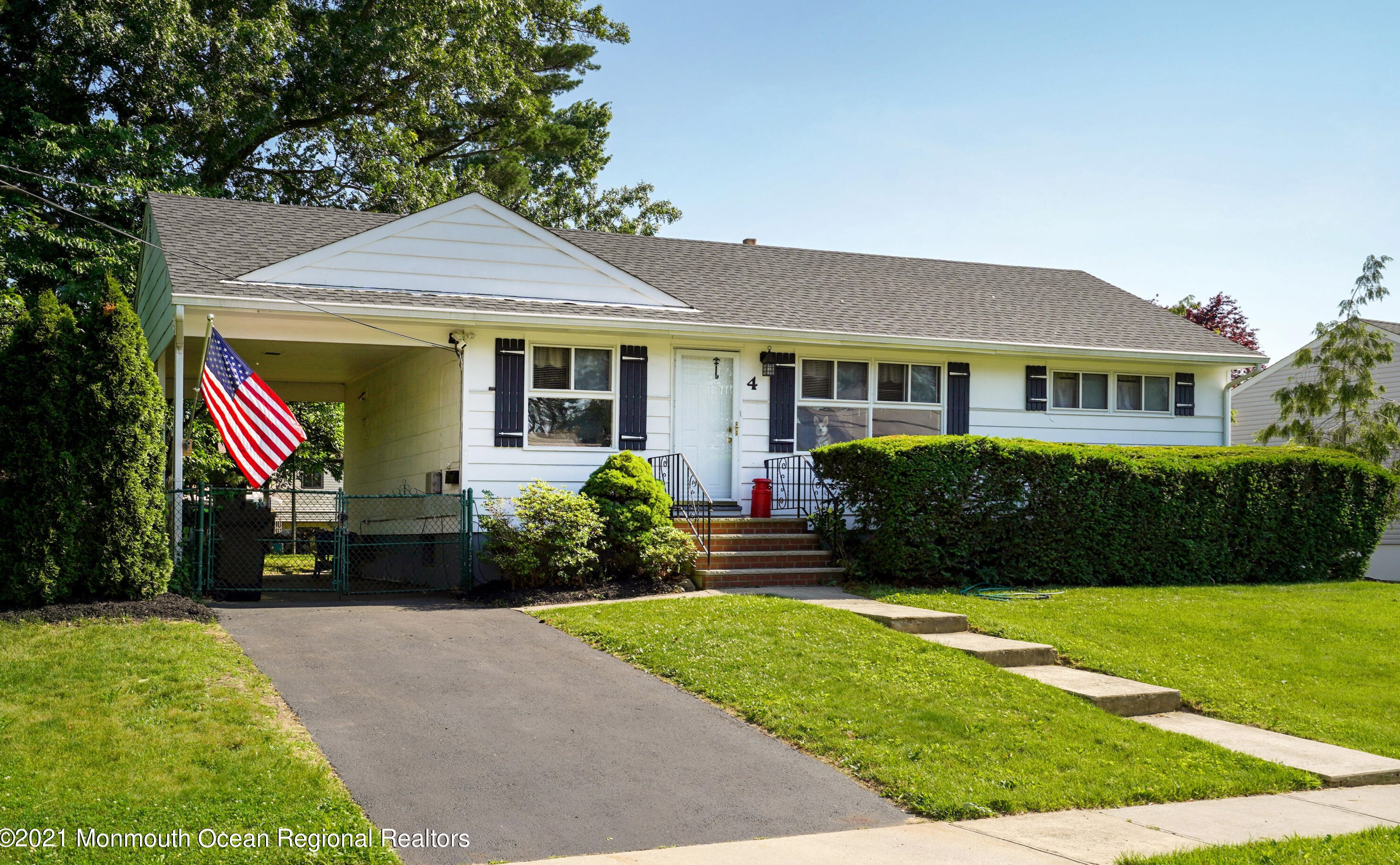 4 Parkview Terrace N, Hazlet, NJ 07730