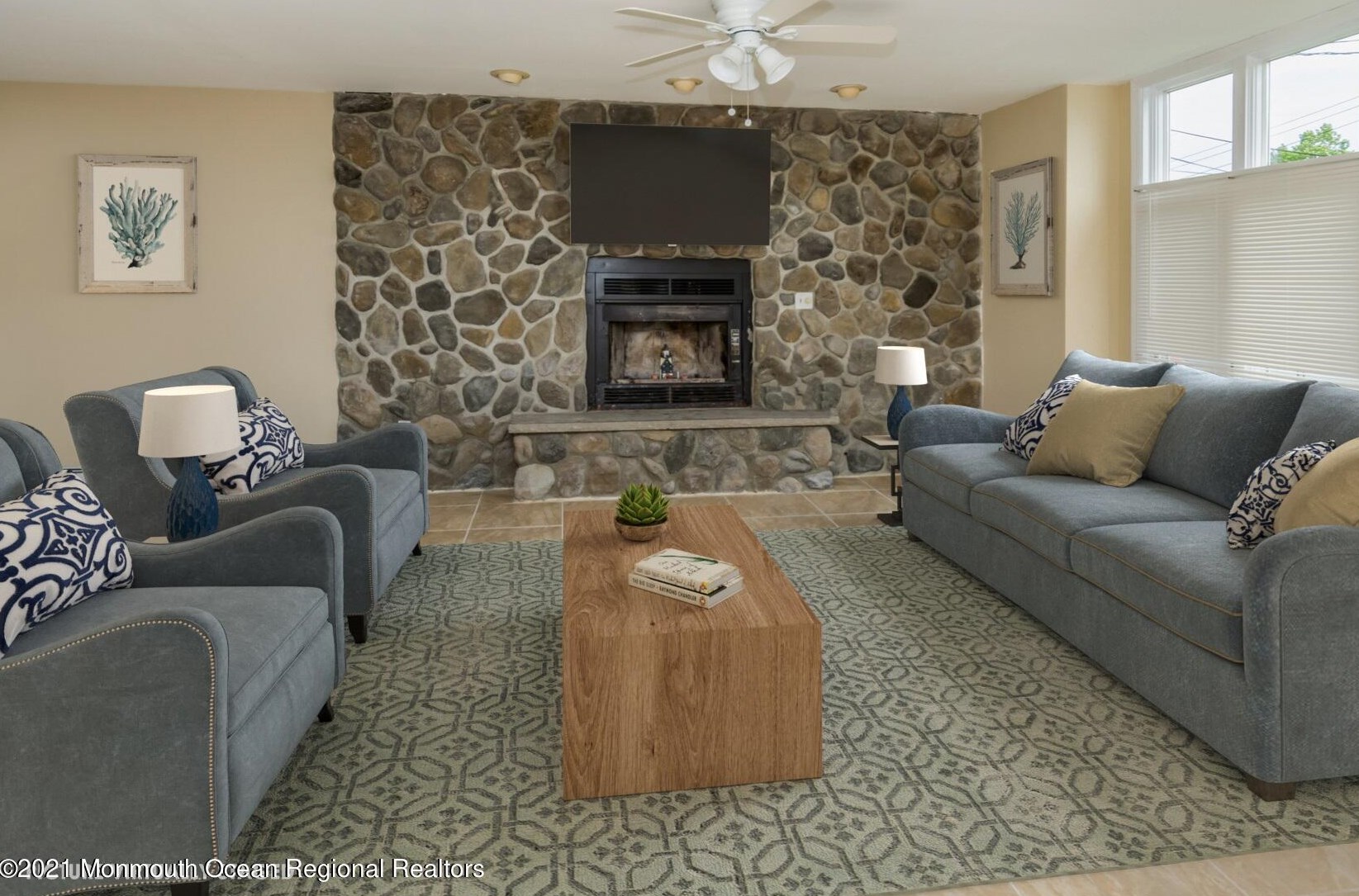 926 Center St, Keyport NJ  07735-2820 exterior