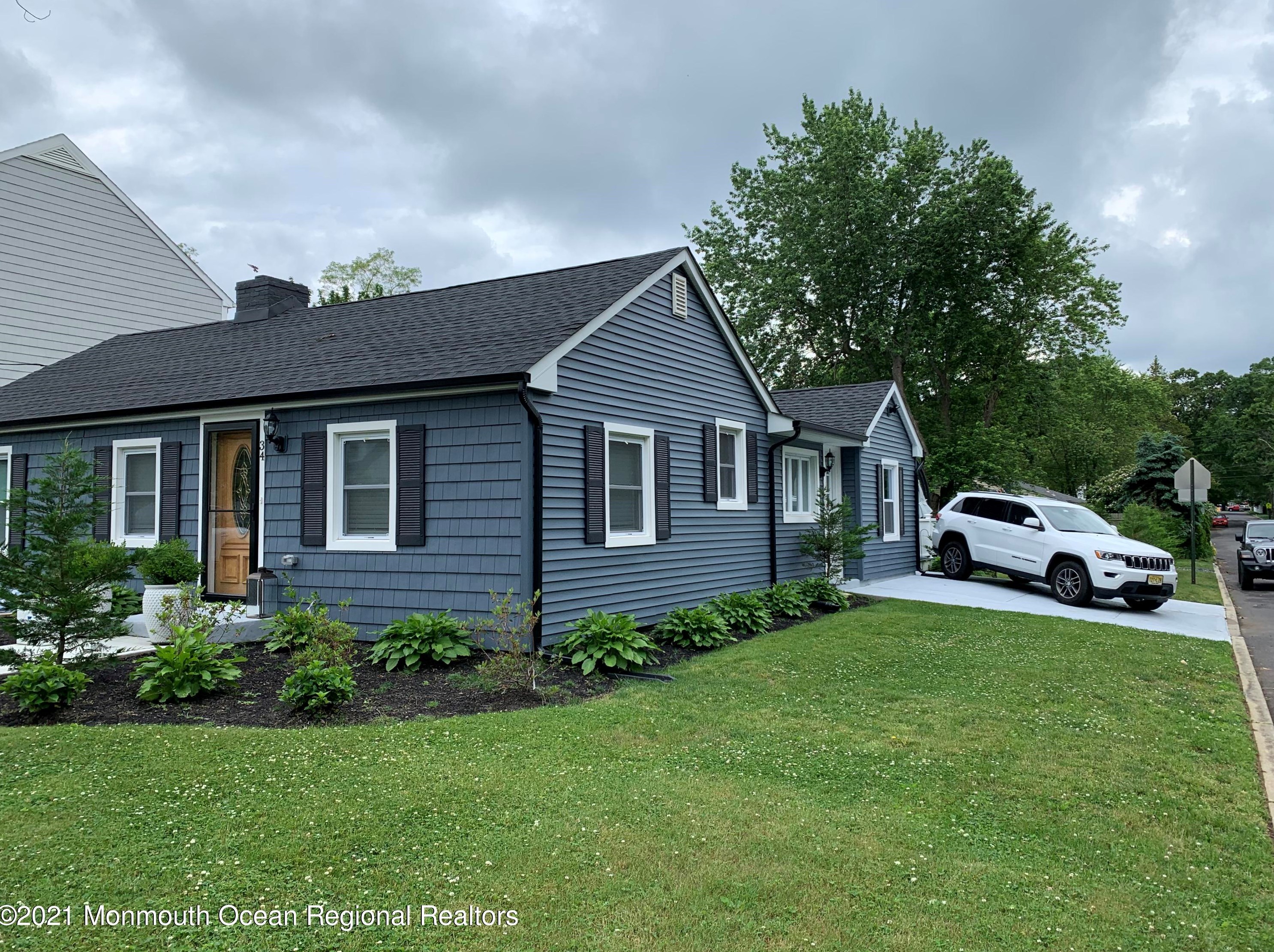 34 Forrest Ave, Locust, NJ 07760