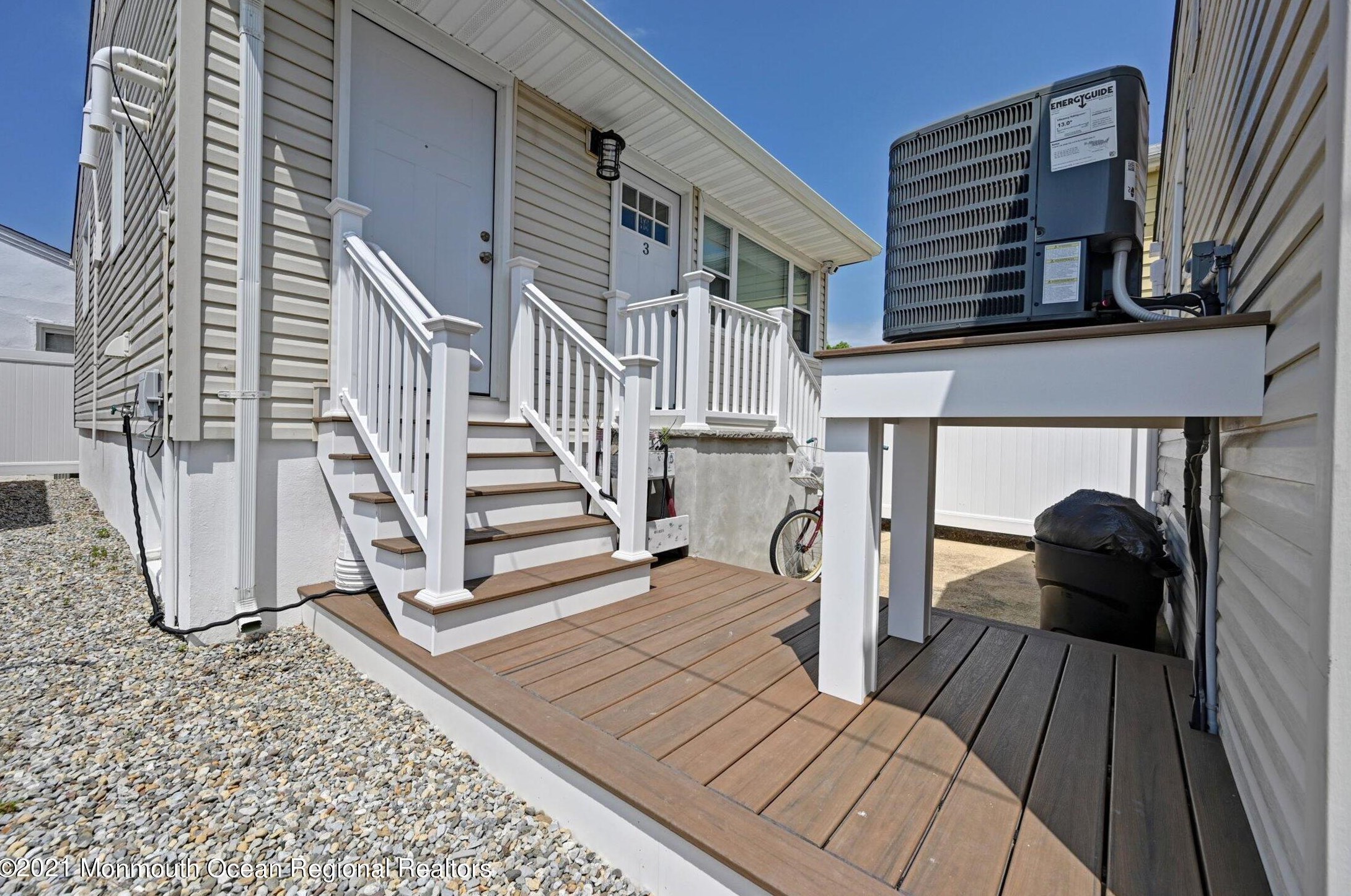 240 Sherman Ave, Pelican Island, NJ 08751
