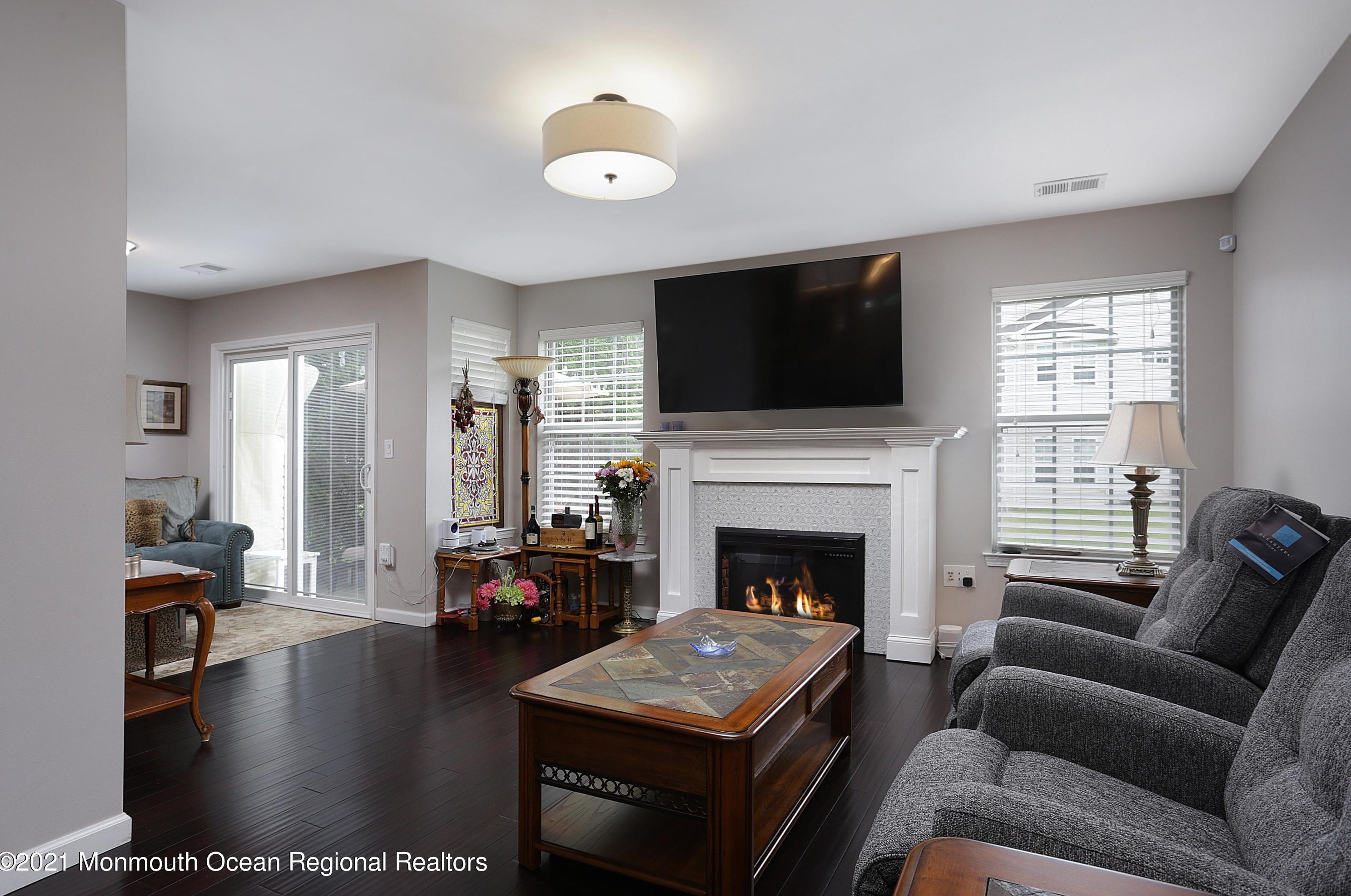 45 Hawthorne Dr, Wall Township NJ  07753-7585 exterior