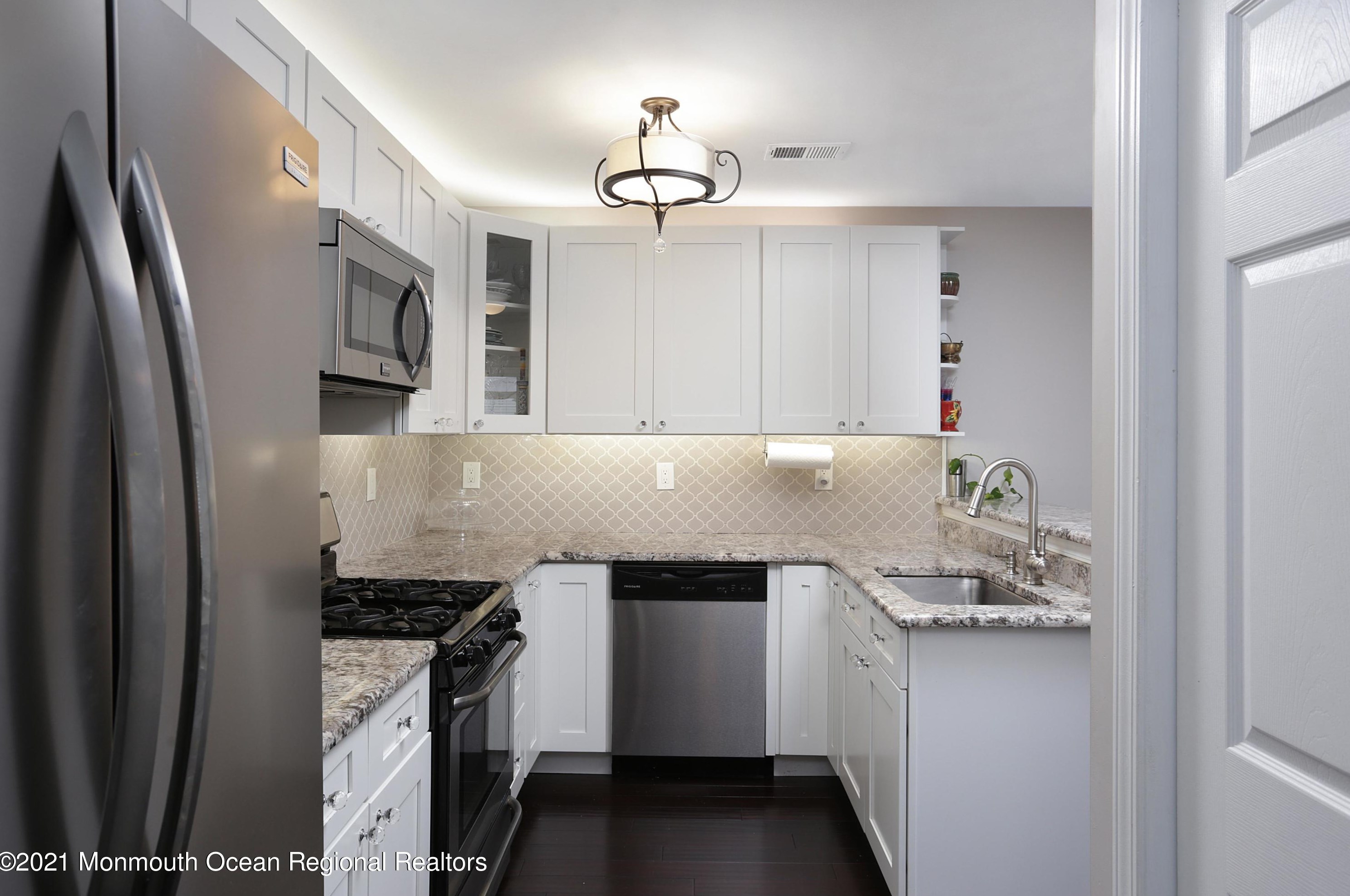 45 Hawthorne Dr, Wall Township NJ  07753-7585 exterior