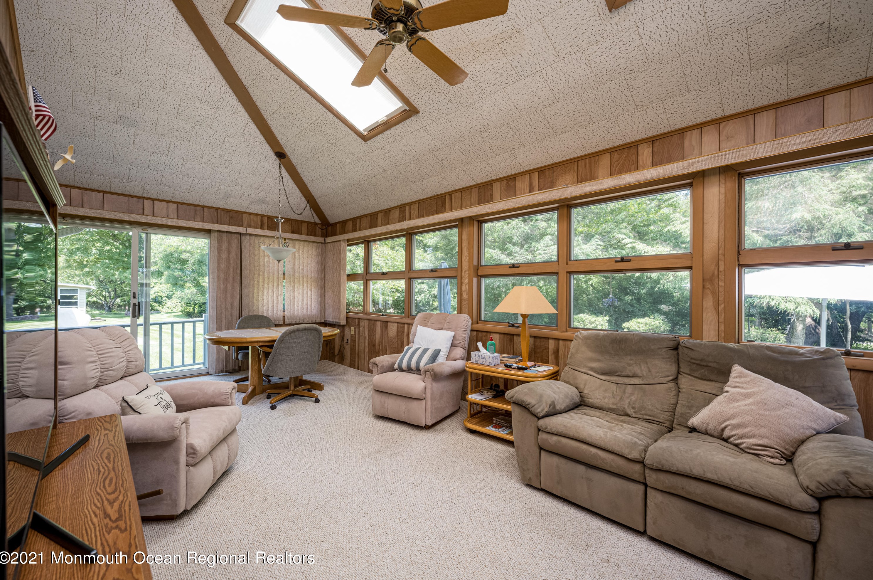 1925 Cherryvale Ct, Toms River, NJ 08755-0846