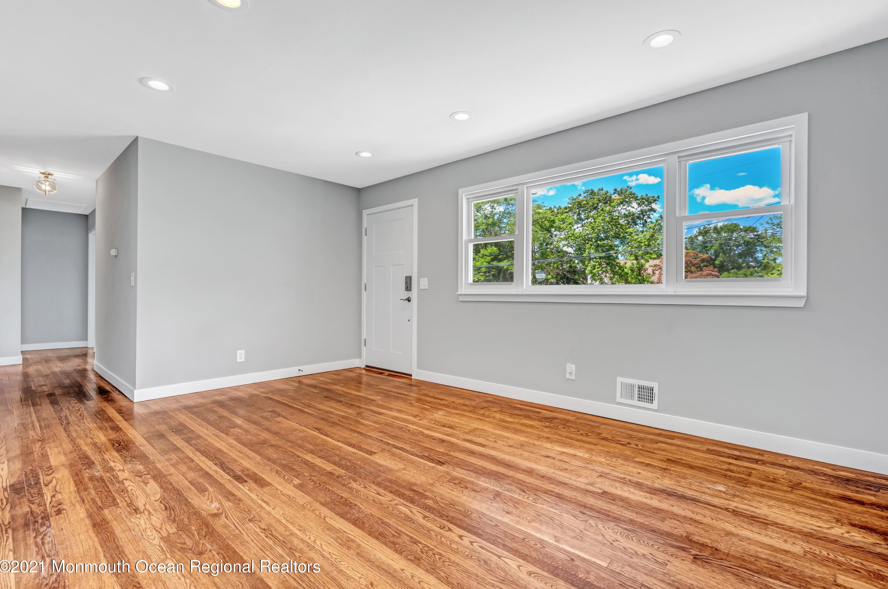 36 Harley Rd, Toms River NJ  08755-5024 exterior