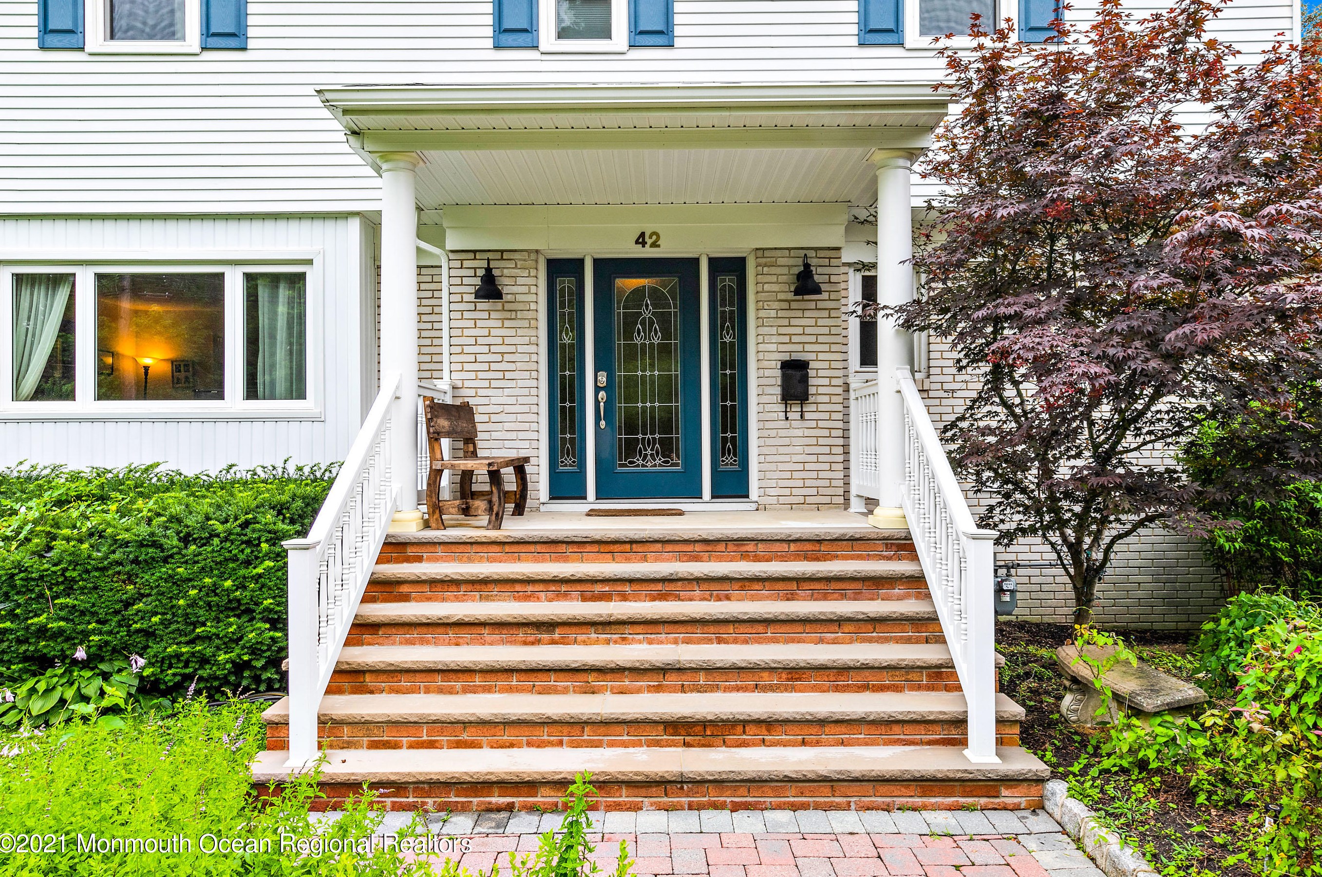 42 Hiawatha Ave, Oceanport, NJ 07757-1606