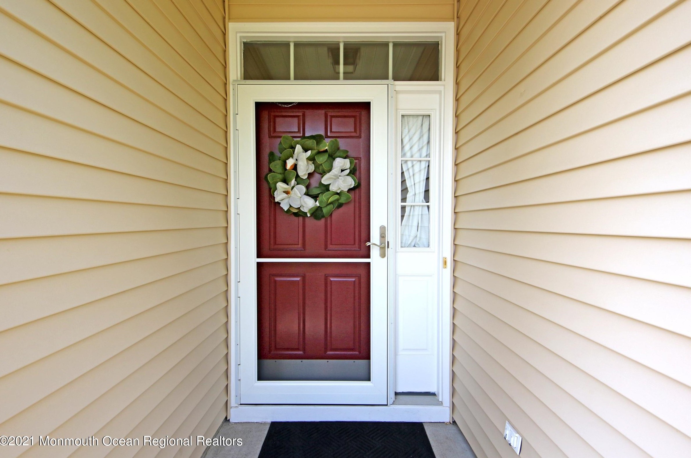 50 Chesapeake Dr, Holmdel Village, NJ 07733