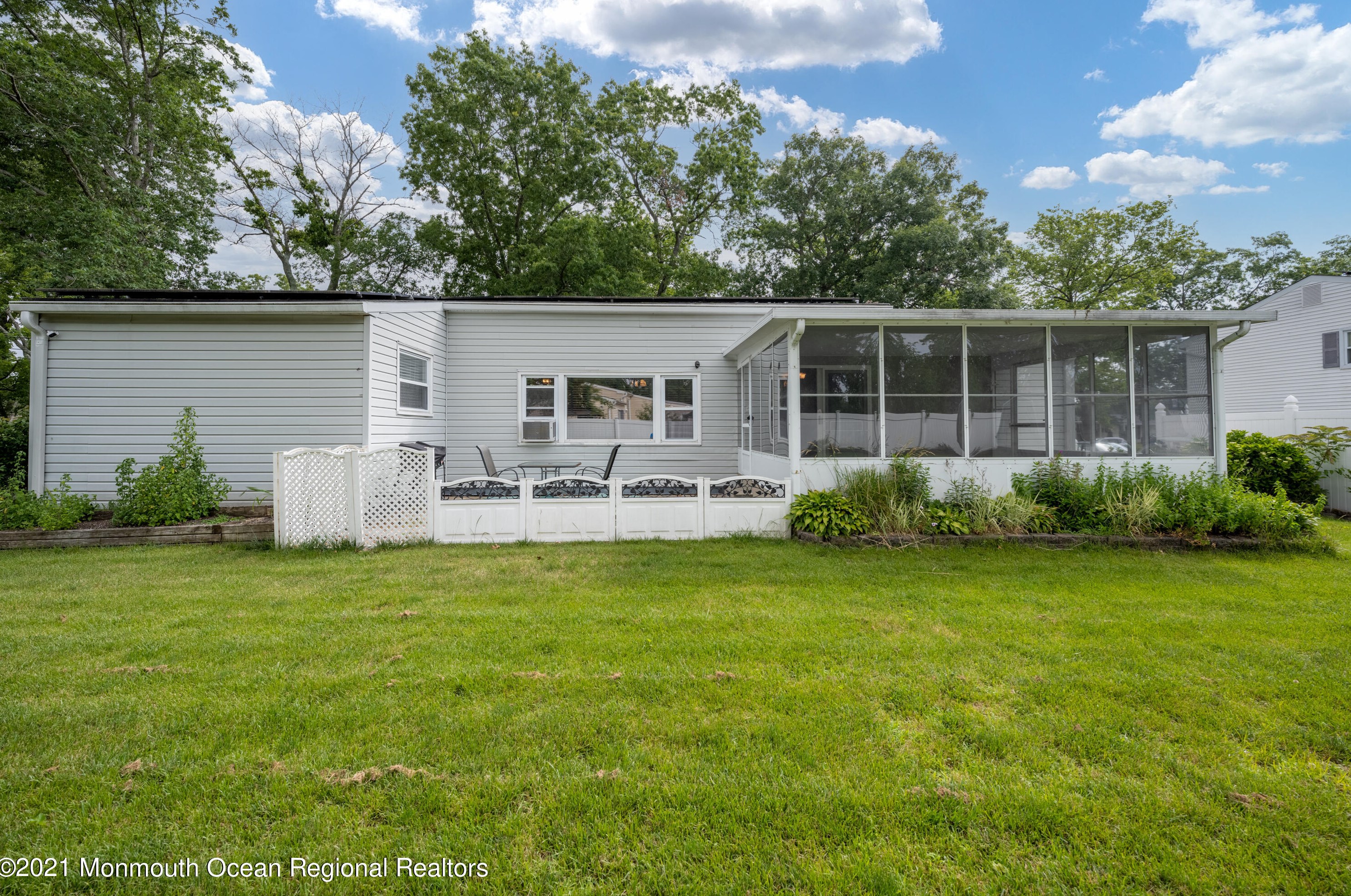 1067 Crystal Dr, Toms River NJ  08753-3823 exterior