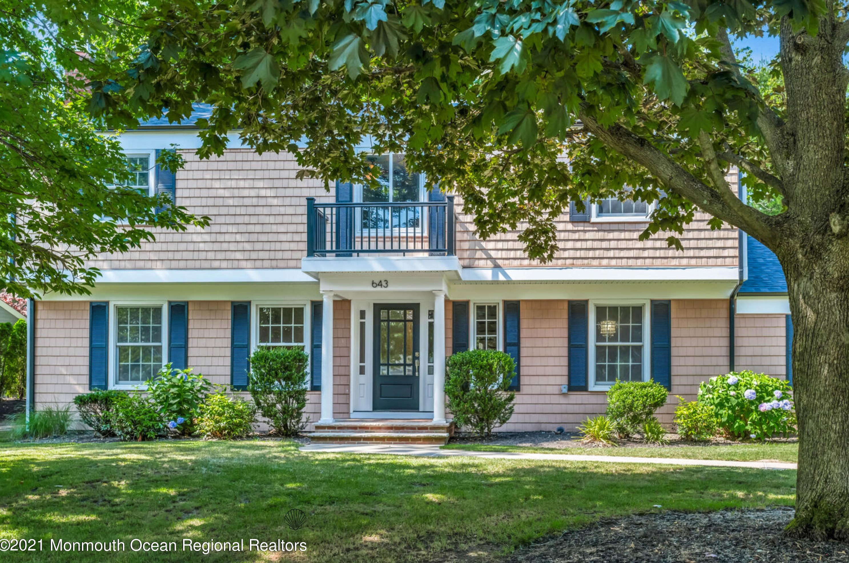 643 Summit Pl, Brielle, NJ 08730