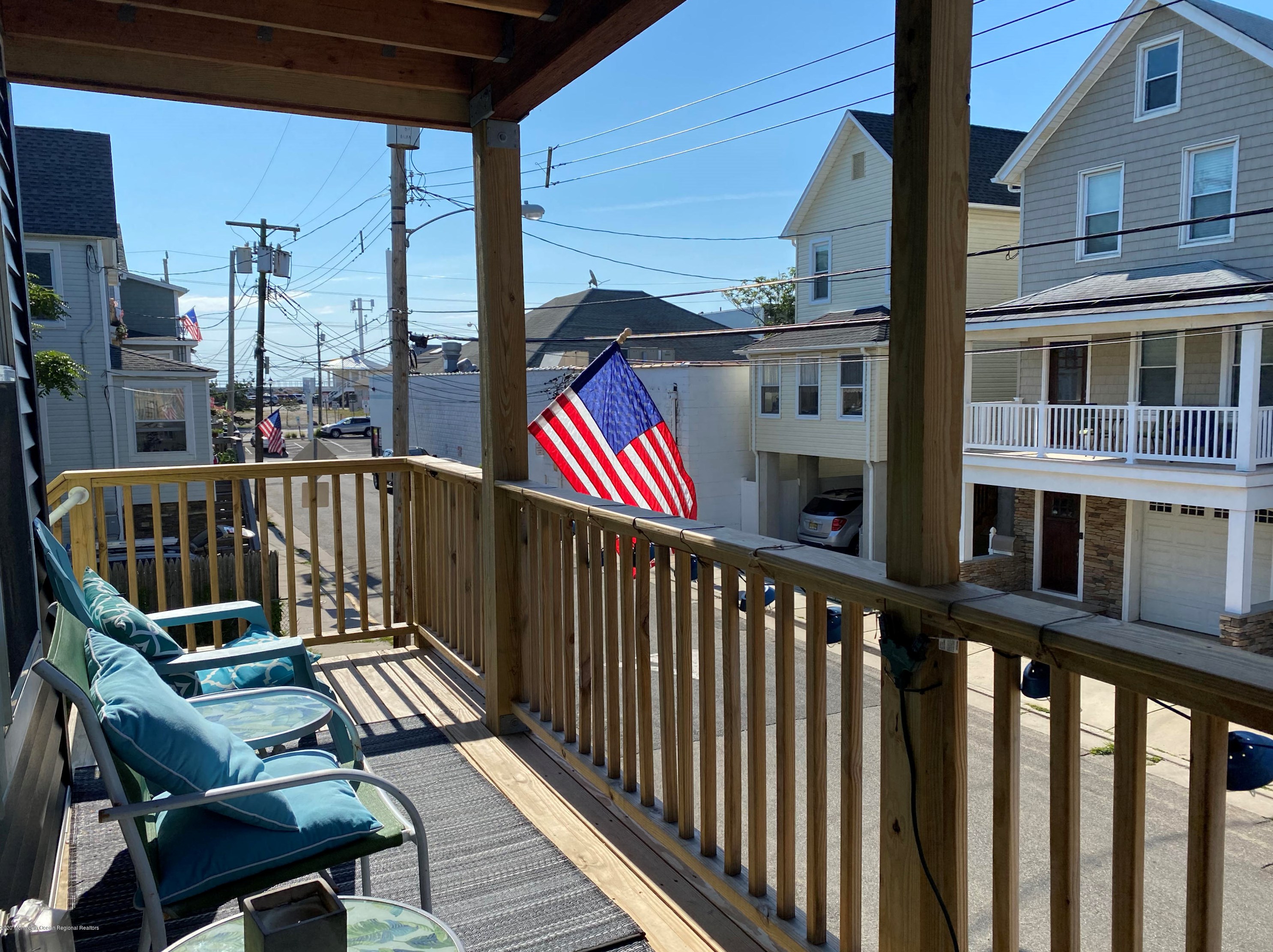 9 Beach St, Locust, NJ 07760