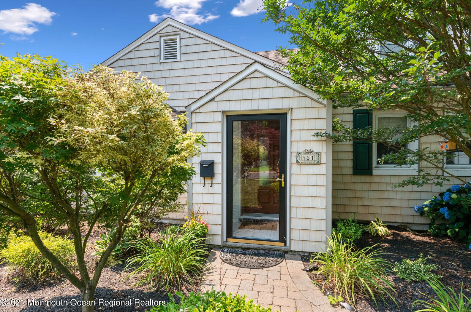 461 Branch Ave, Little Silver, NJ 07739