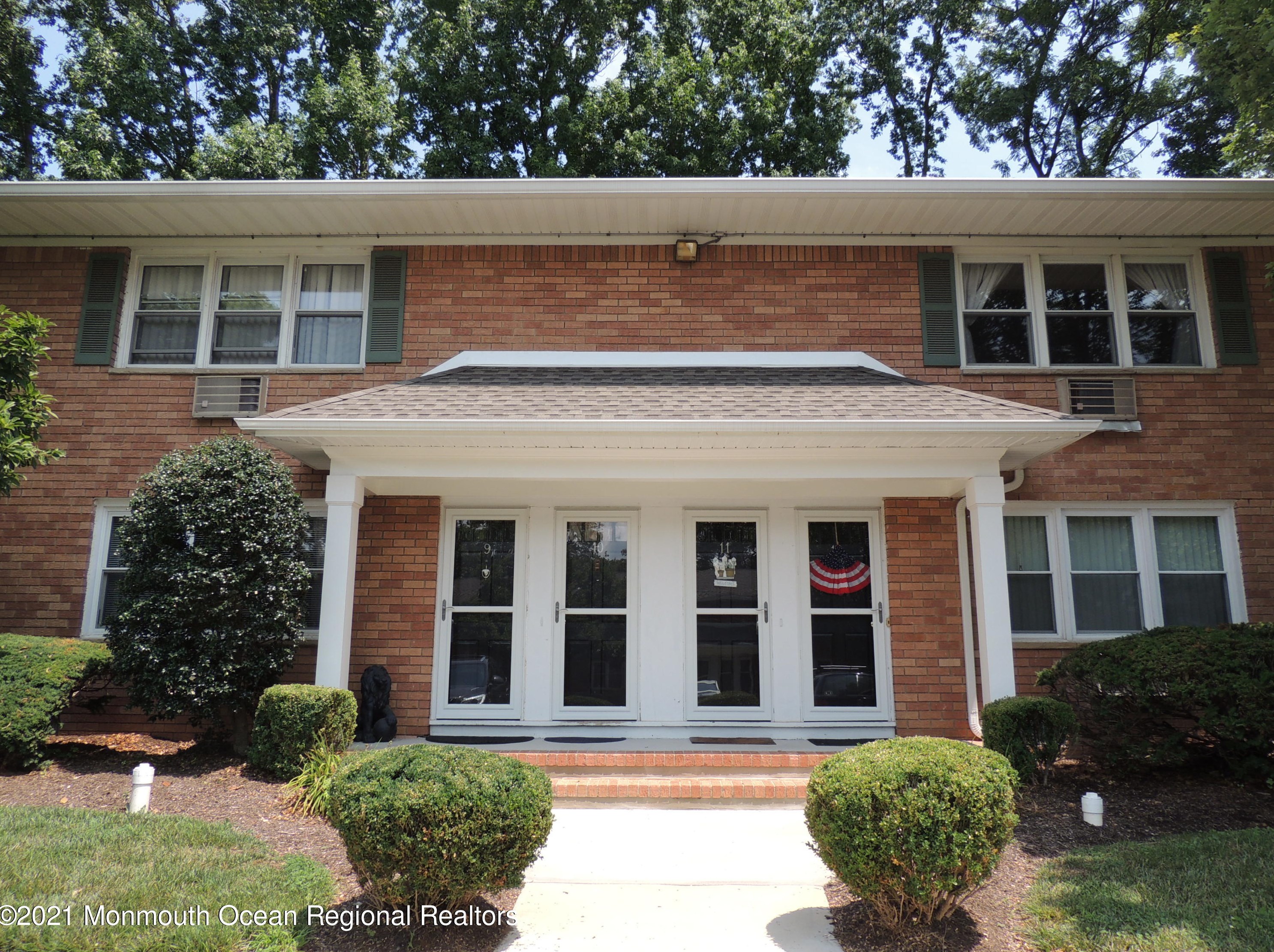 96 East Ave #9, Atlantic Highlands, NJ 07716