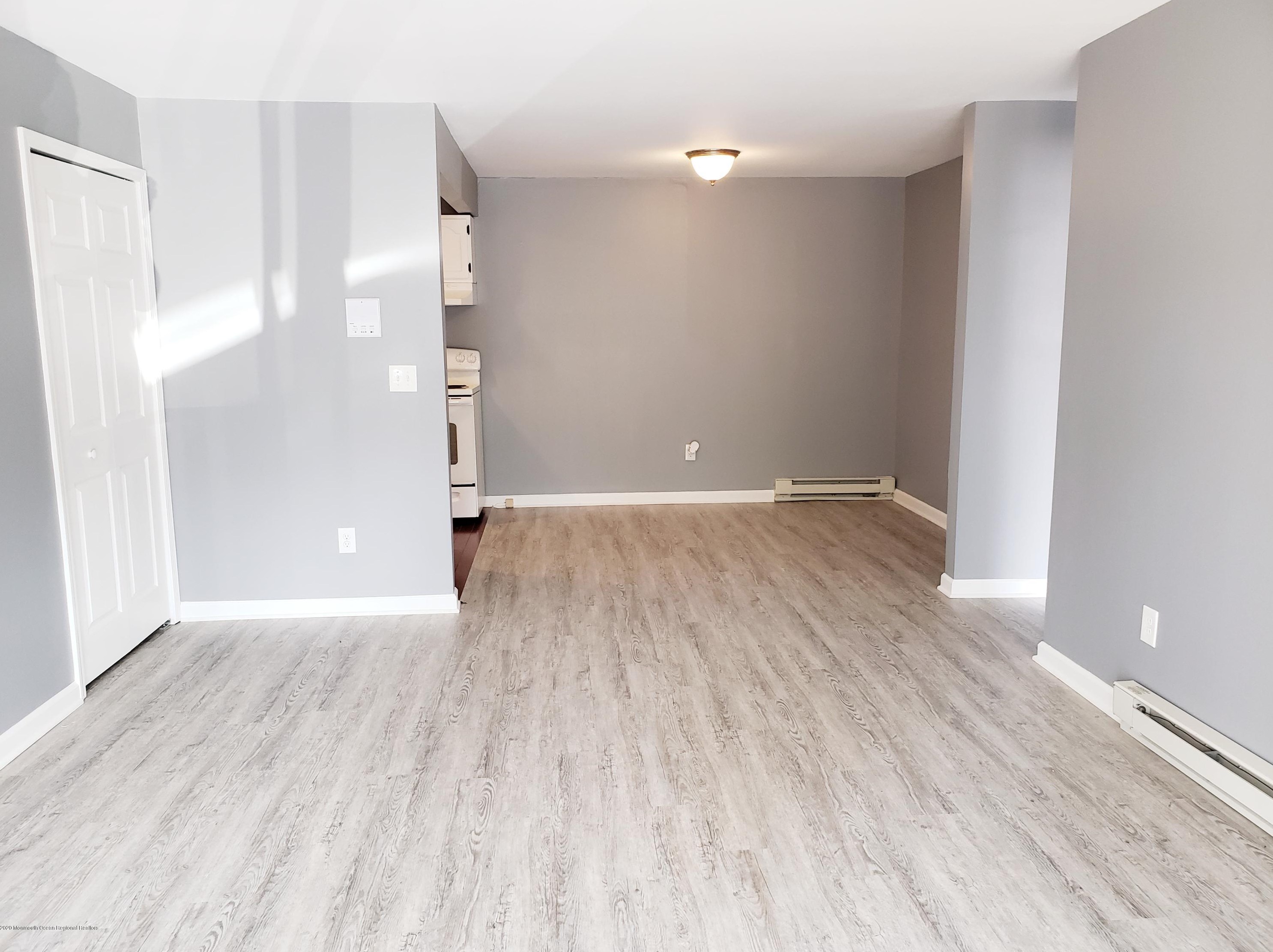 330 Shore Dr # E19, Monmouth Hills, NJ