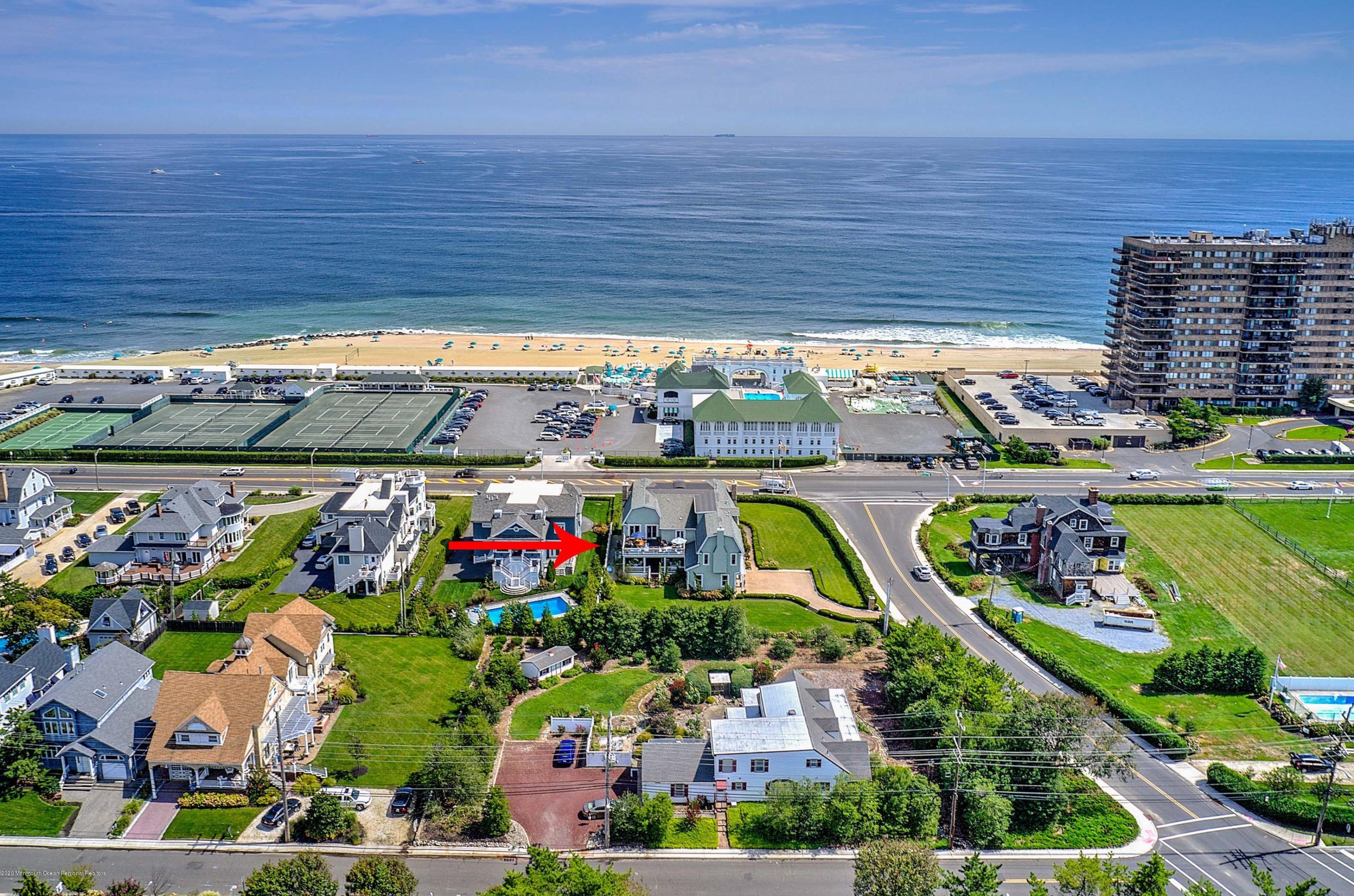 62 Ocean Ave, Monmouth Beach, NJ 07750-1351