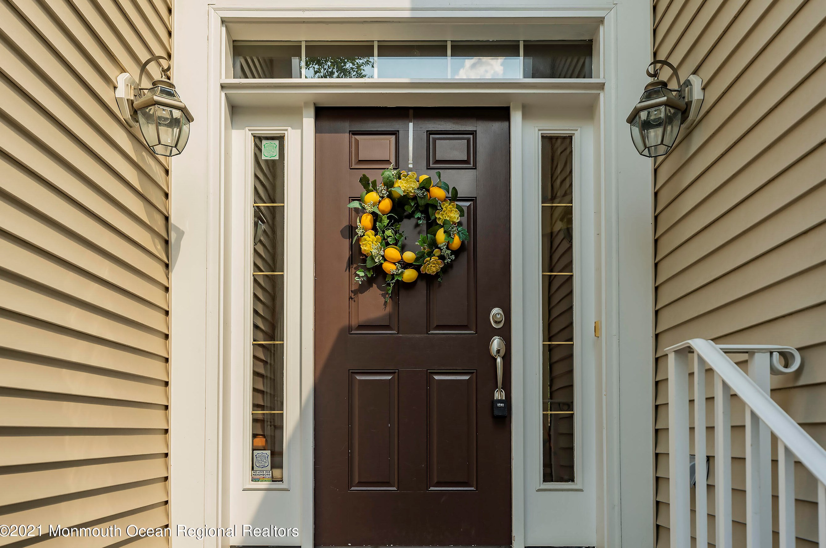 51 Starr Ct, Atlantic Highlands, NJ 07716
