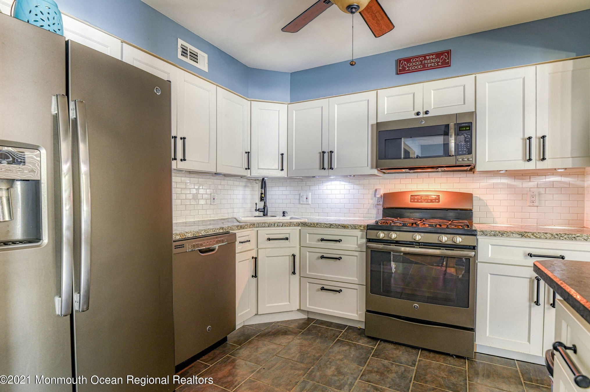 6 Osprey Ct, Wall Township, NJ 07731-2893