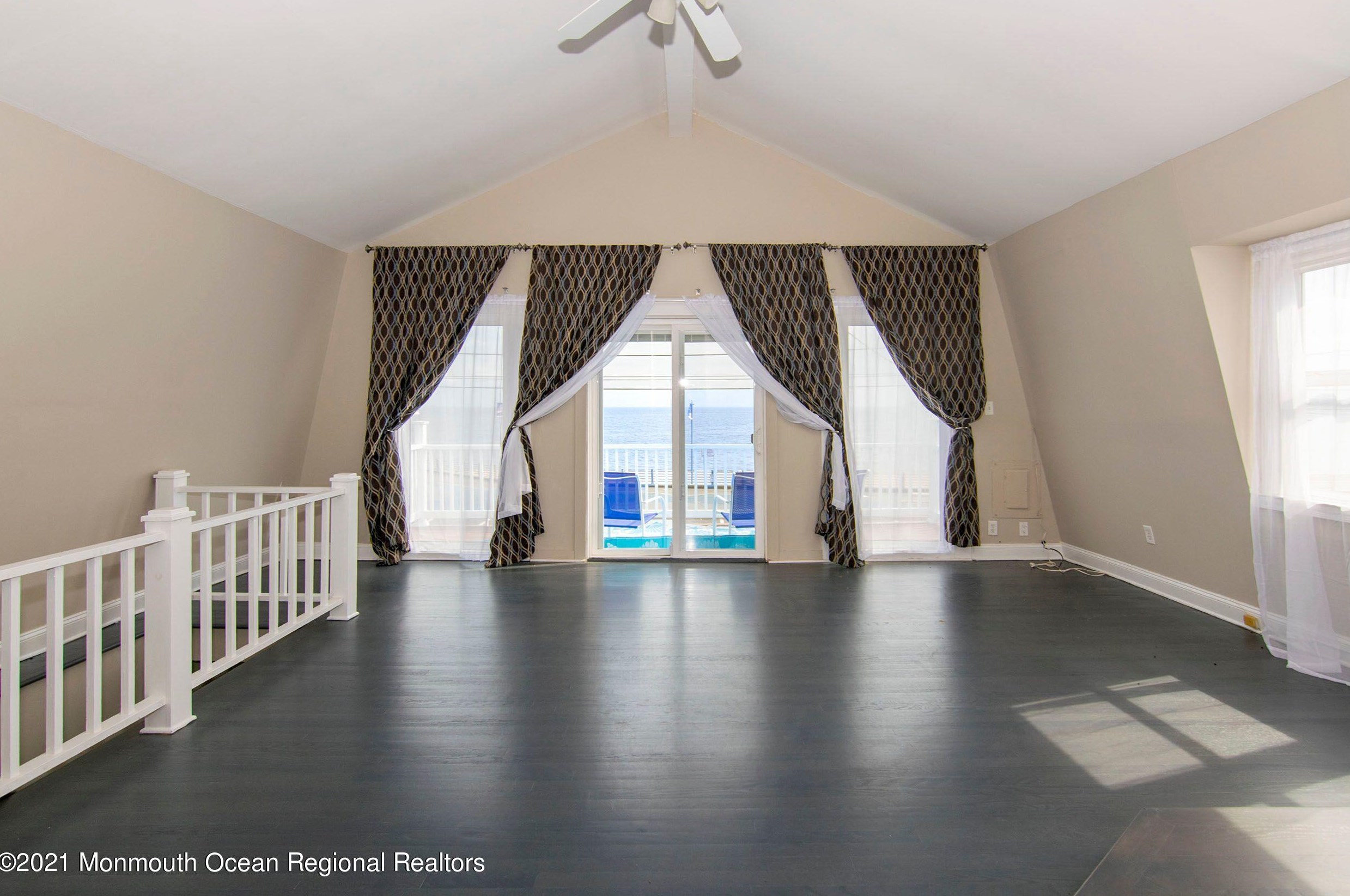 334 Front St #2, Keyport, NJ 07735
