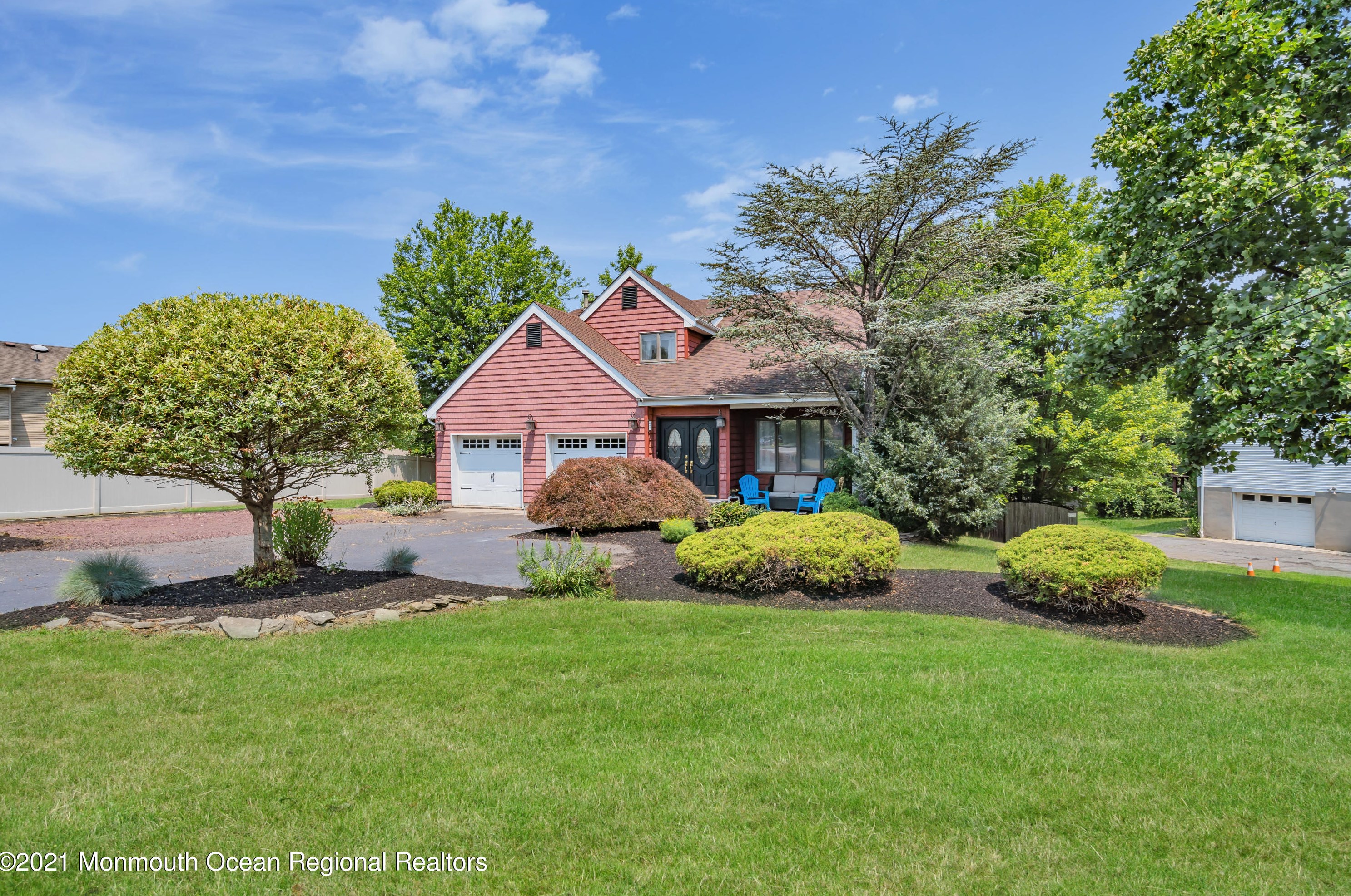 444 Morristown Rd, Matawan, NJ 07747-3586
