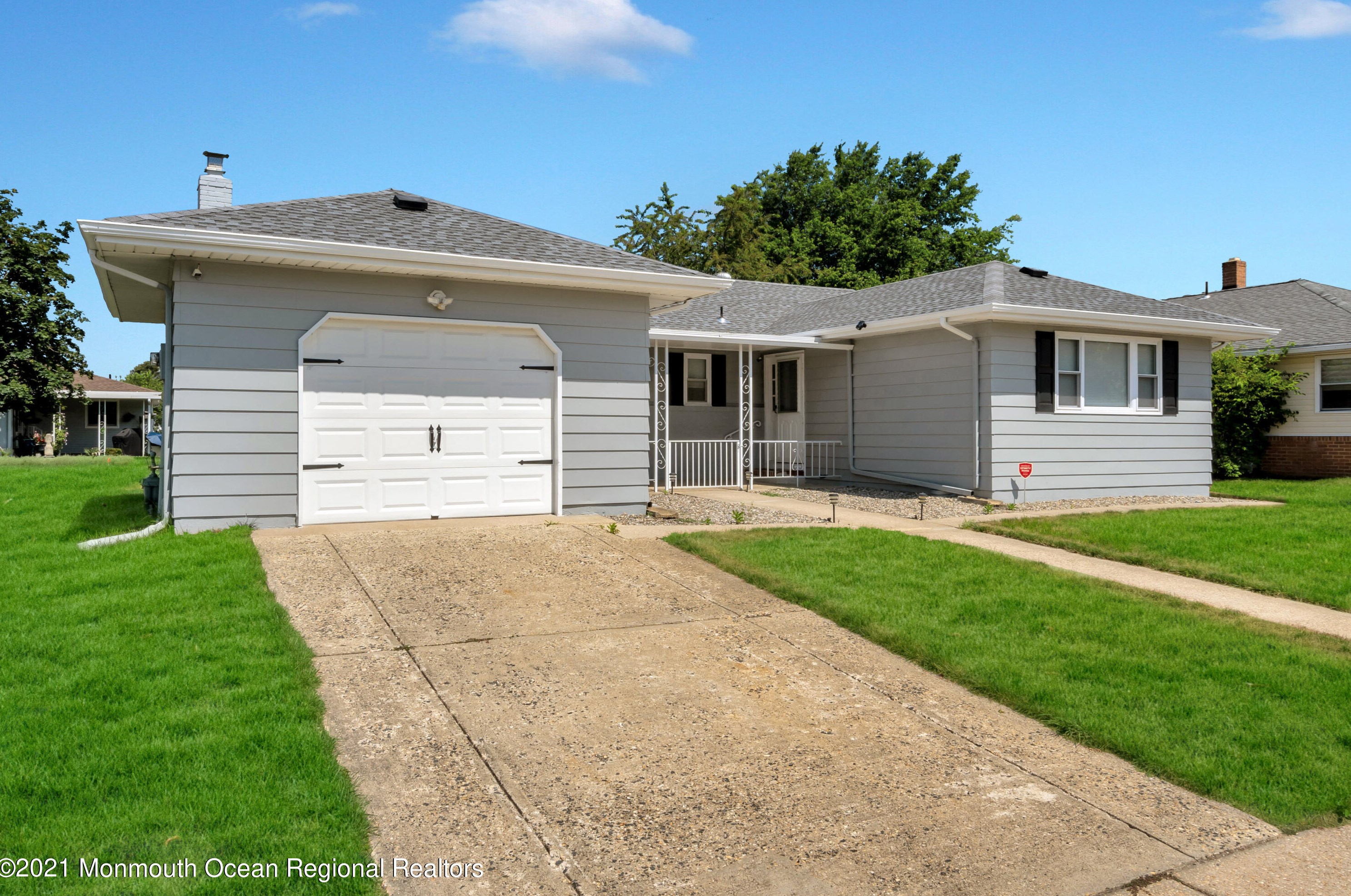 27 Palmetto Point St, Toms River, NJ 08757-3722