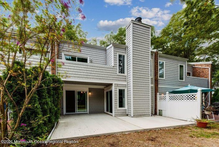 3 Locust Way, Wall Township NJ  07762-2108 exterior
