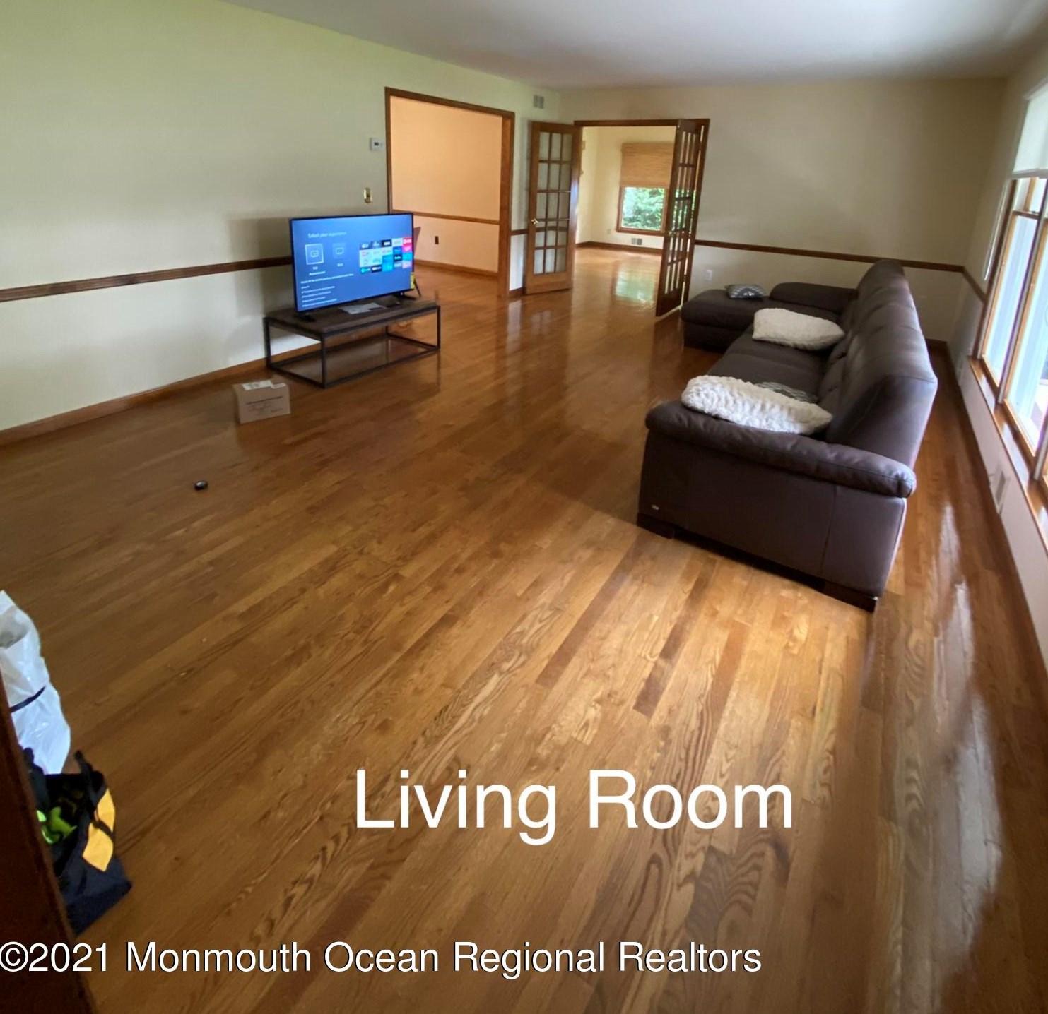 1709 Fanwood St, Oakhurst, NJ 07755