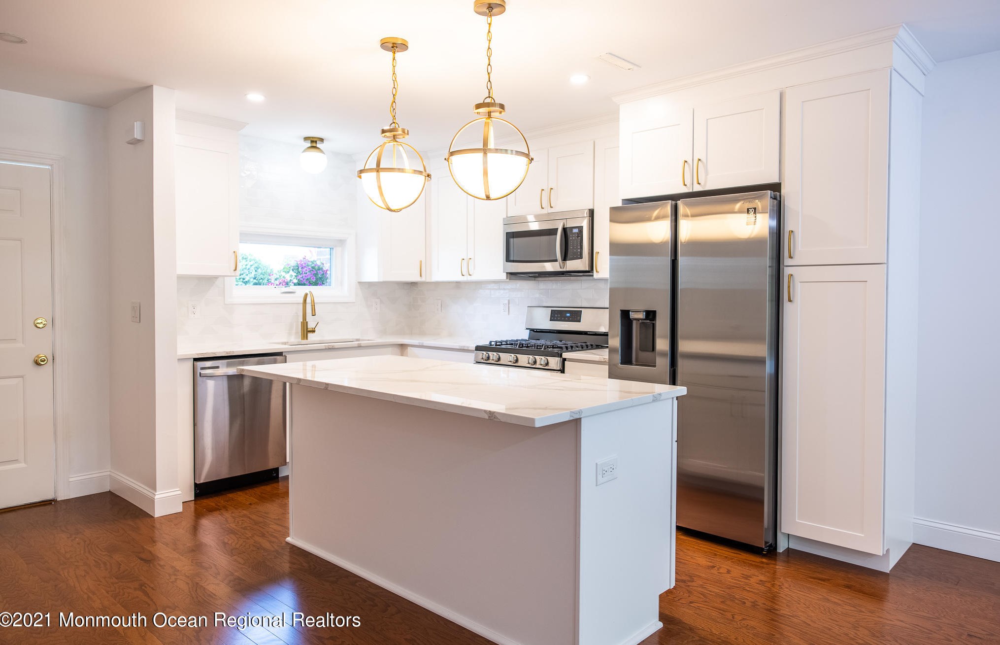 55 Maple Dr, Wall Township, NJ 07762