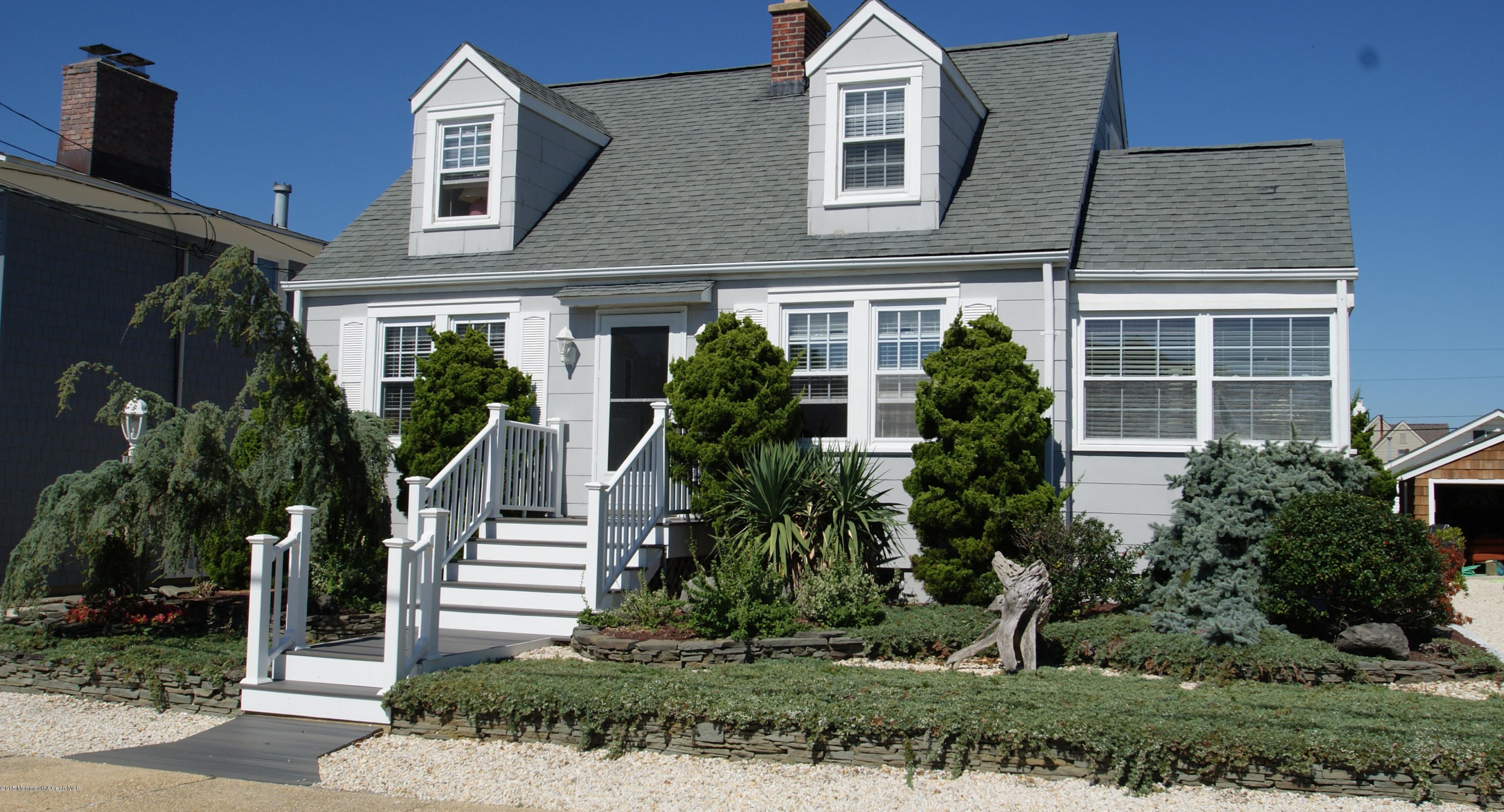 23 Bond Ave, Lavallette, NJ 08735