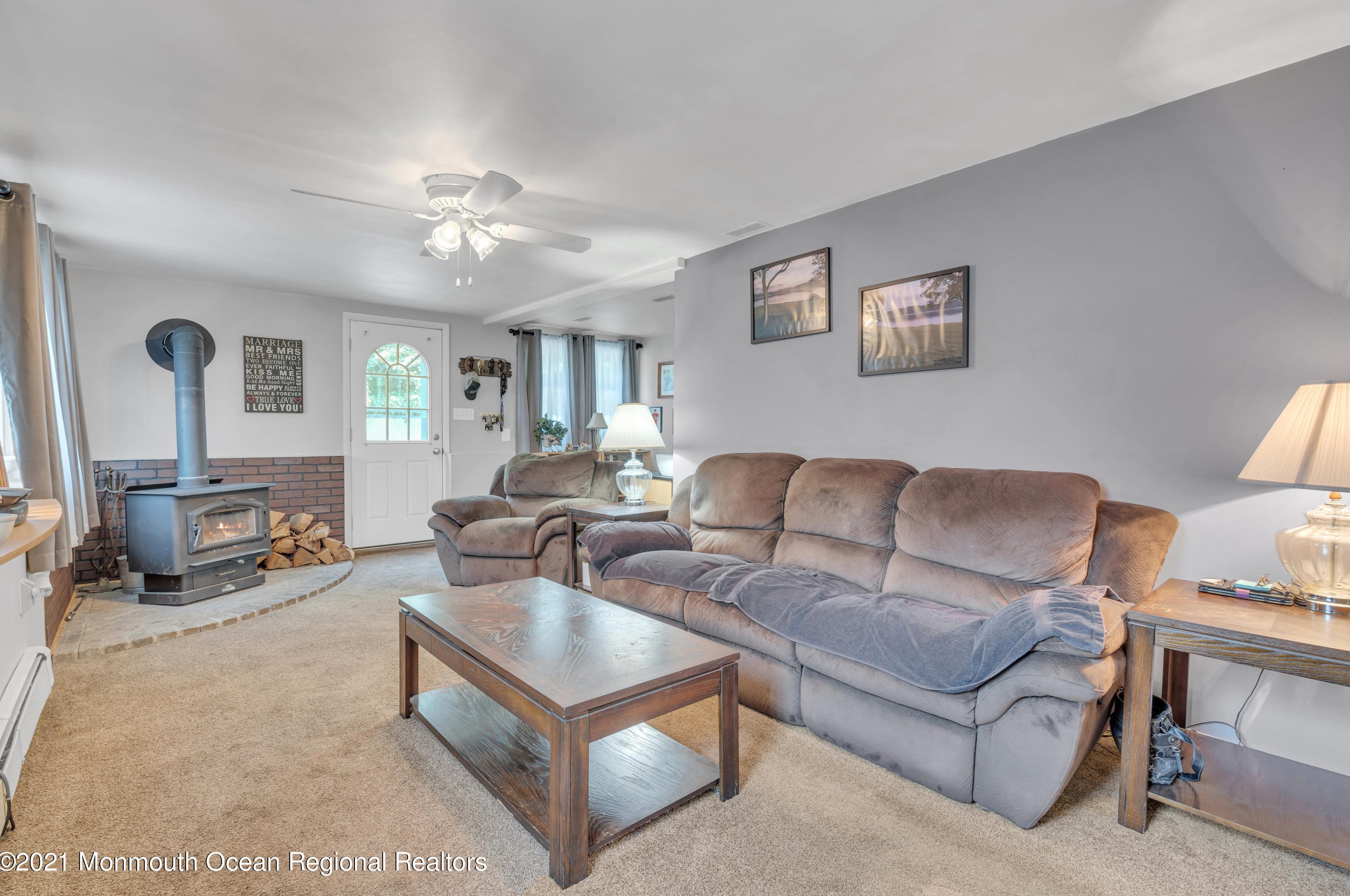 6 Bedford Rd, Jackson Twp, NJ 08527