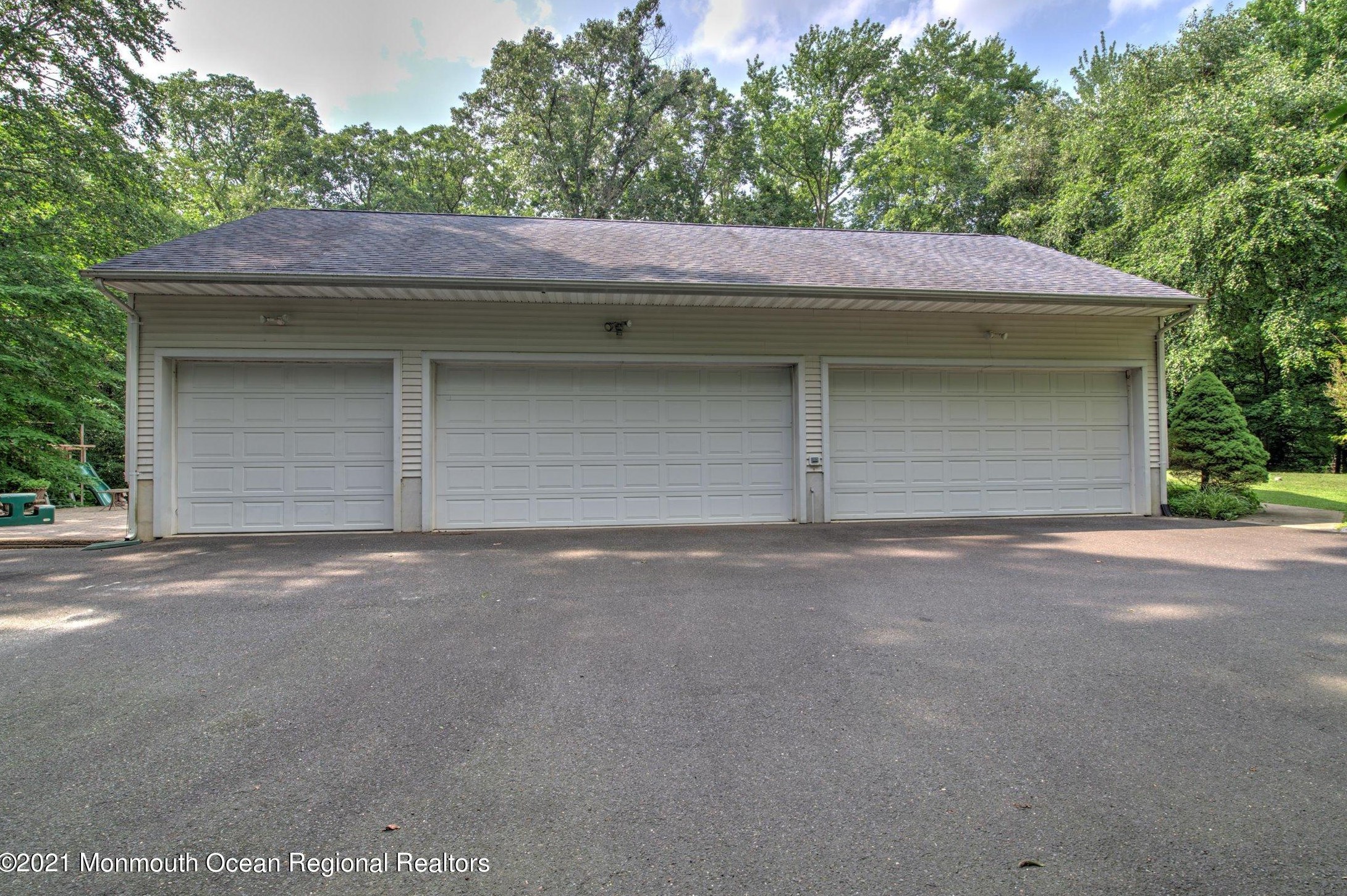 63 Brynmore Rd, Plumsted Township, NJ 08533