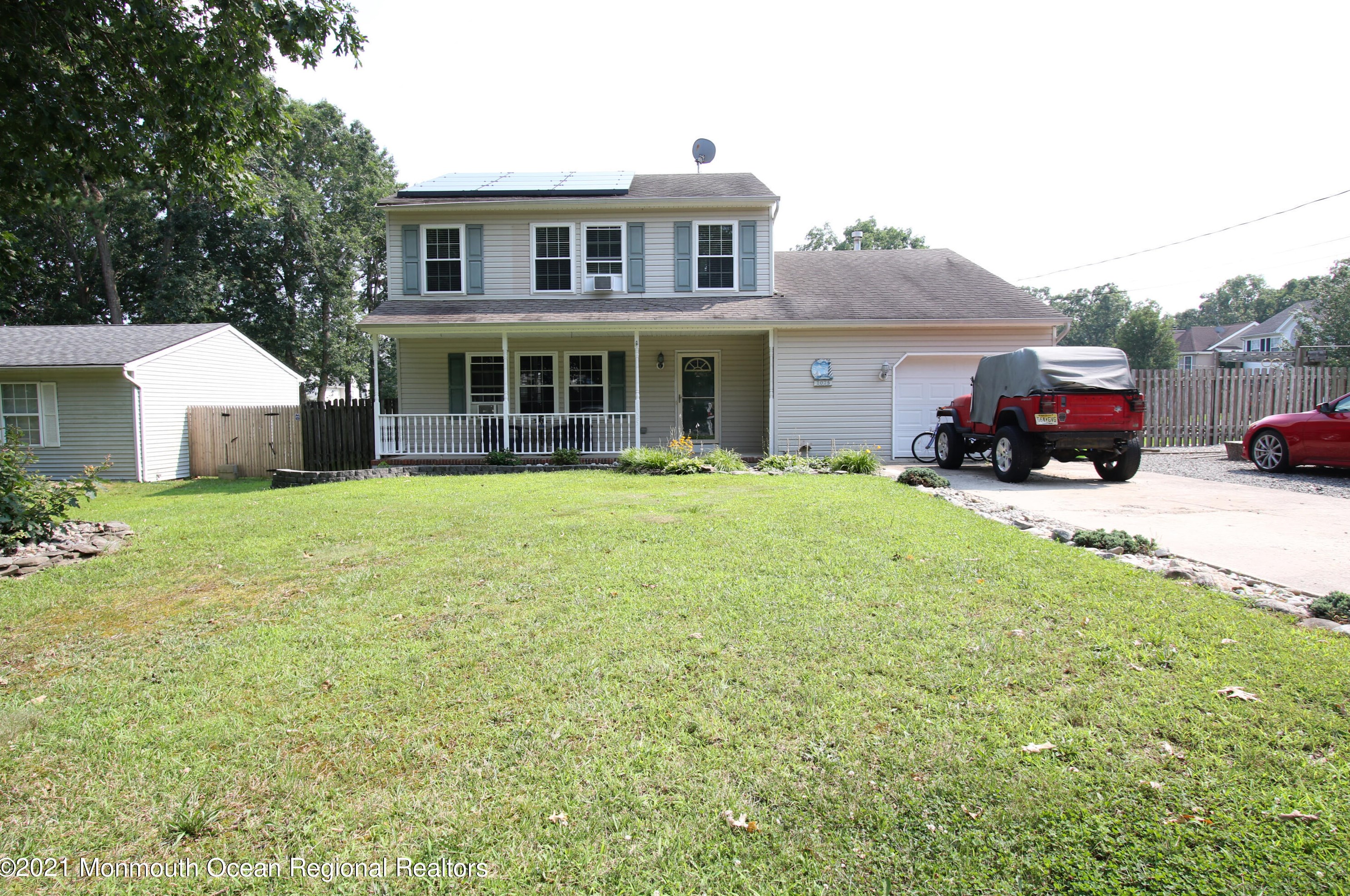 1025 Cutlass Ave, Stafford Township, NJ 08050