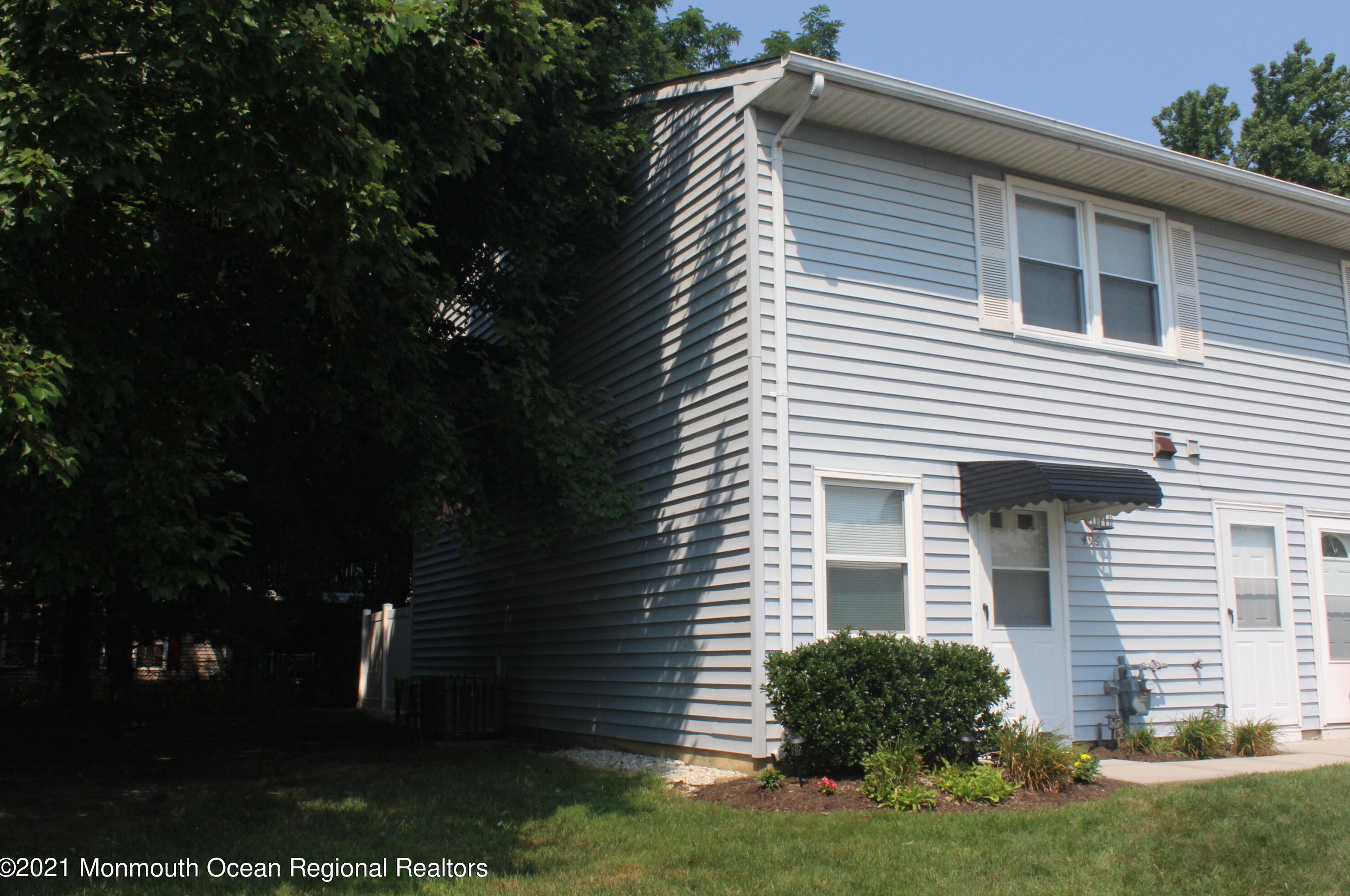 494 Crawford St, Tinton Falls, NJ 07724