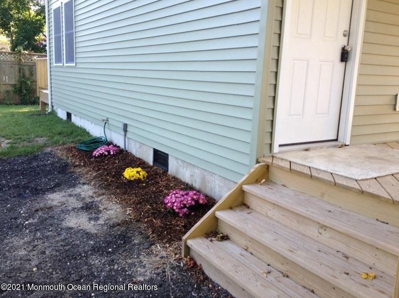 343 Green Street S #b, Tuckerton, NJ 08087