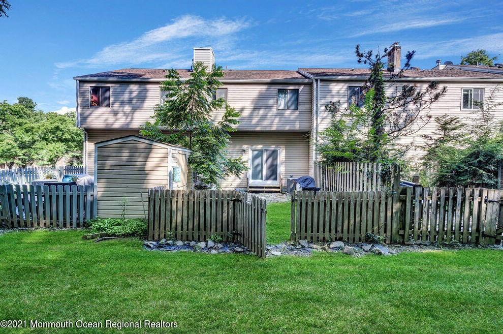 33 Shady Ln, Hardyston NJ  07419-9776 exterior