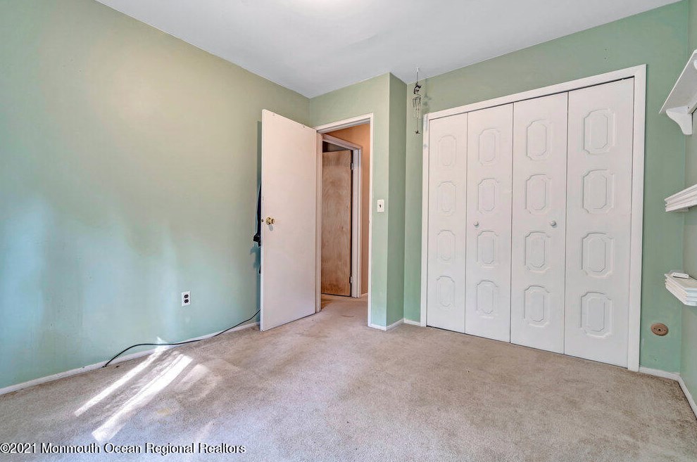 33 Shady Ln, Hardyston NJ  07419-9776 exterior