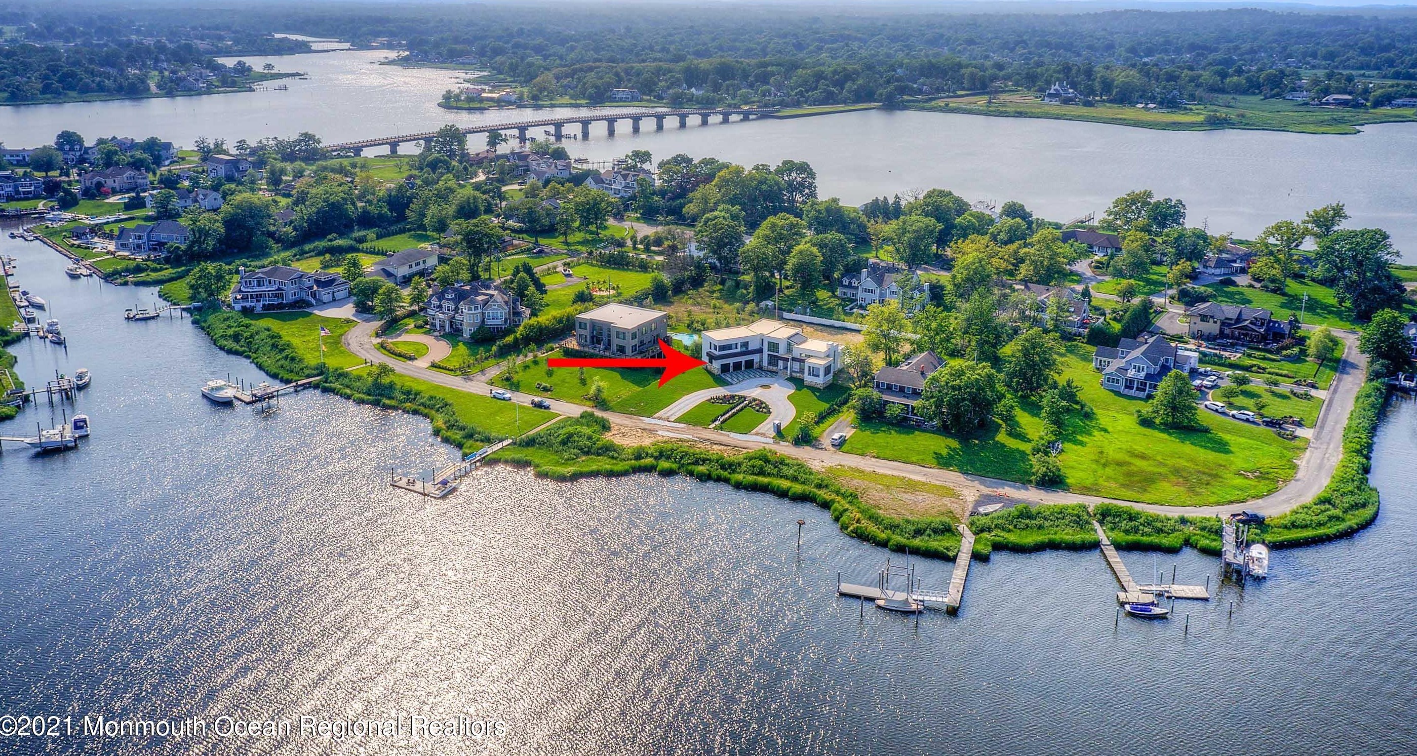 27 Shore Rd, Oceanport, NJ 07757-1414