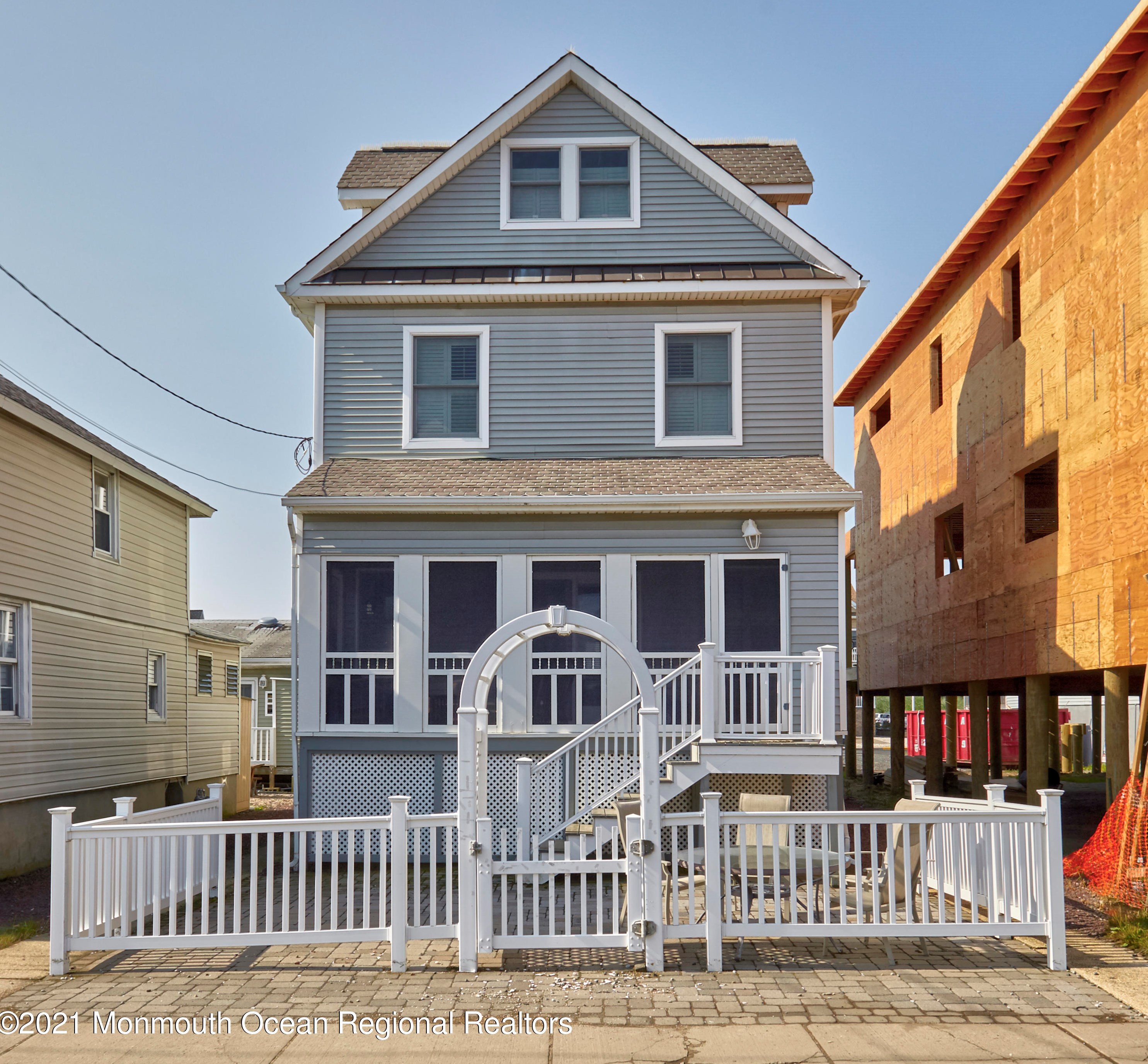554 Tarpon Ave, Wall Township, NJ 08736-3926