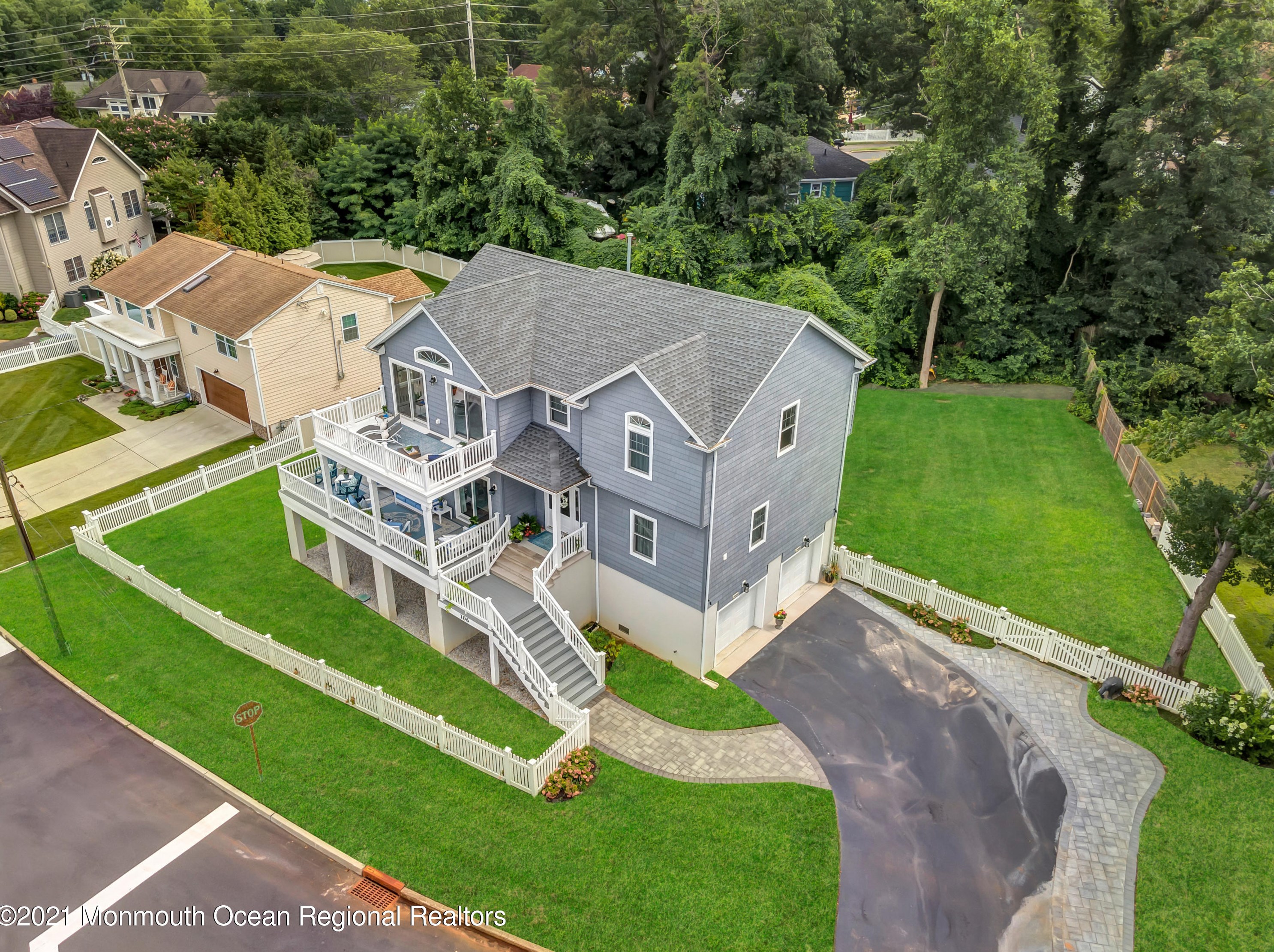 106 Riverside Dr, Wall Township, NJ 07753-5434