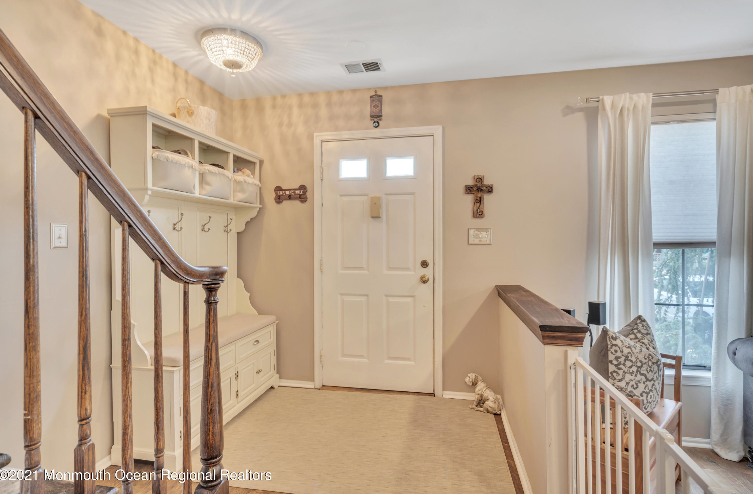 38 Worthington Ct #1, East Freehold, NJ 07728