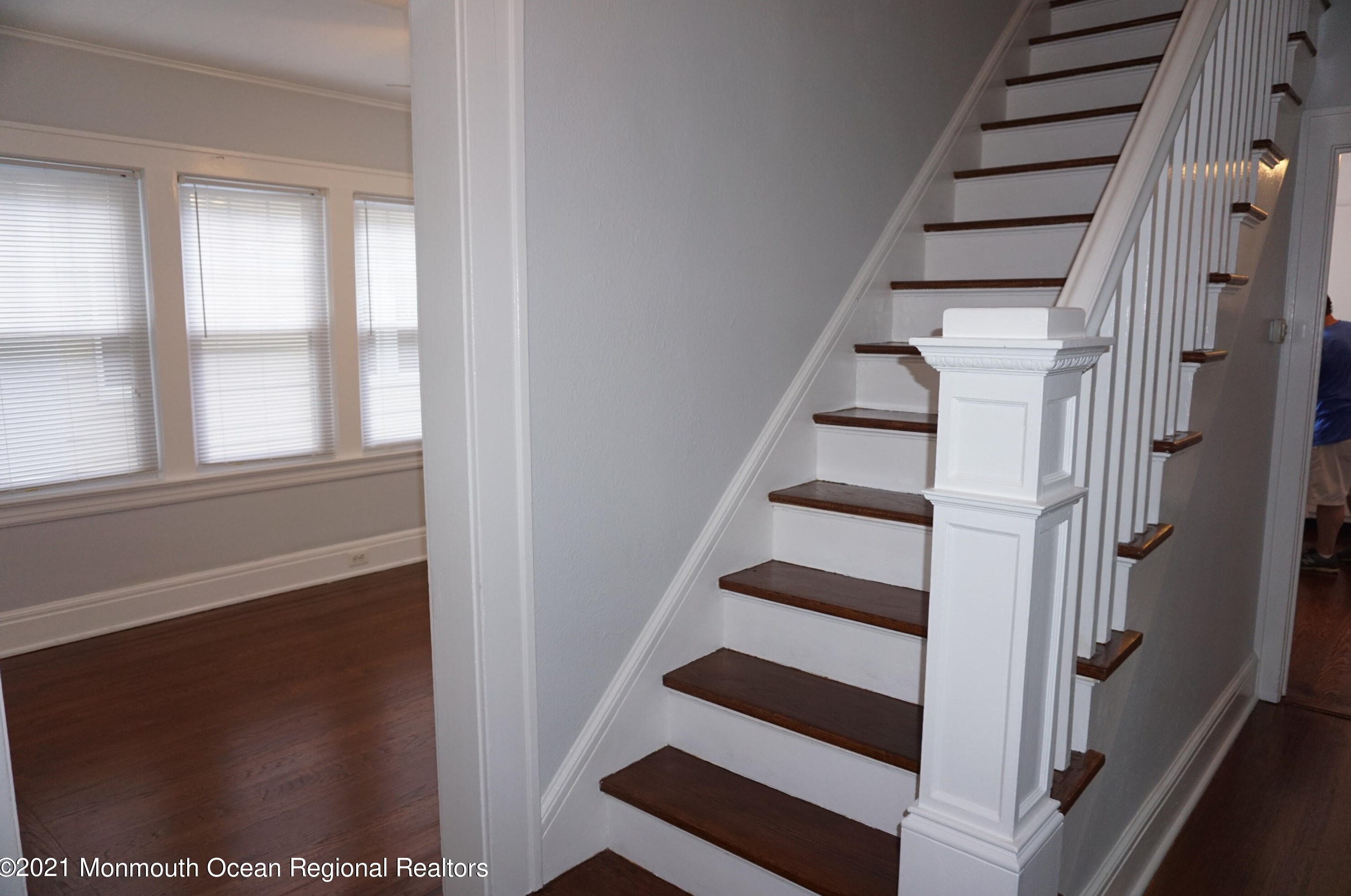 16 Norwood Ct, West Long Branch, NJ 07764