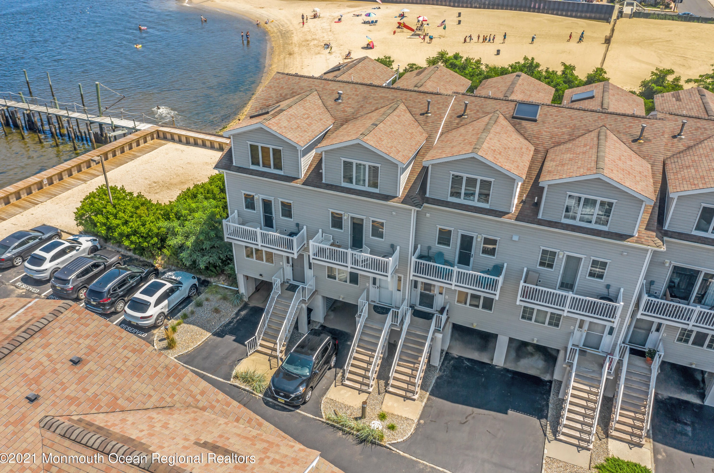 12-8 Beach Blvd, Monmouth Hills, NJ 07732