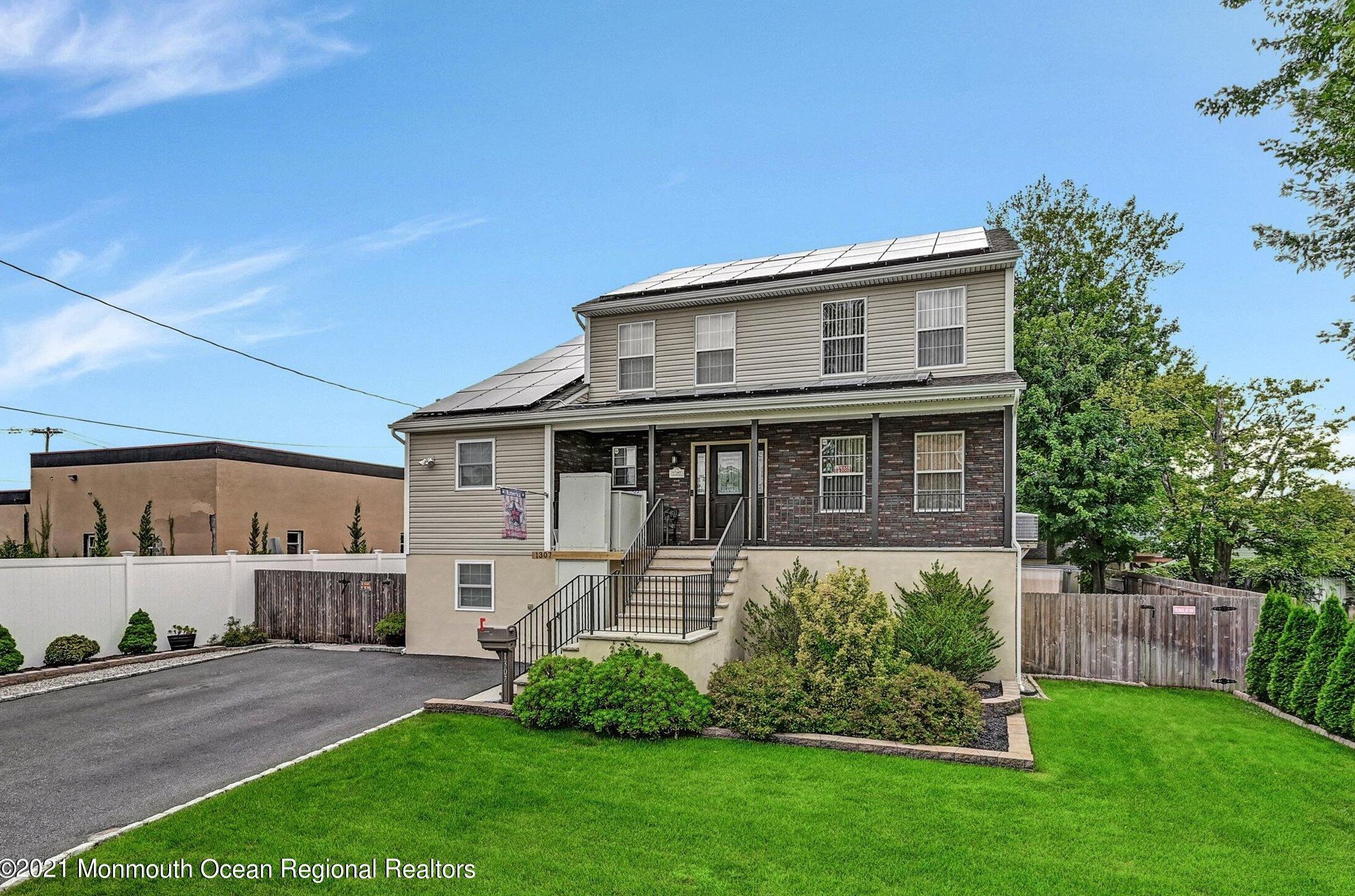 1307 Patterson Ave, Keyport, NJ 07735-3535