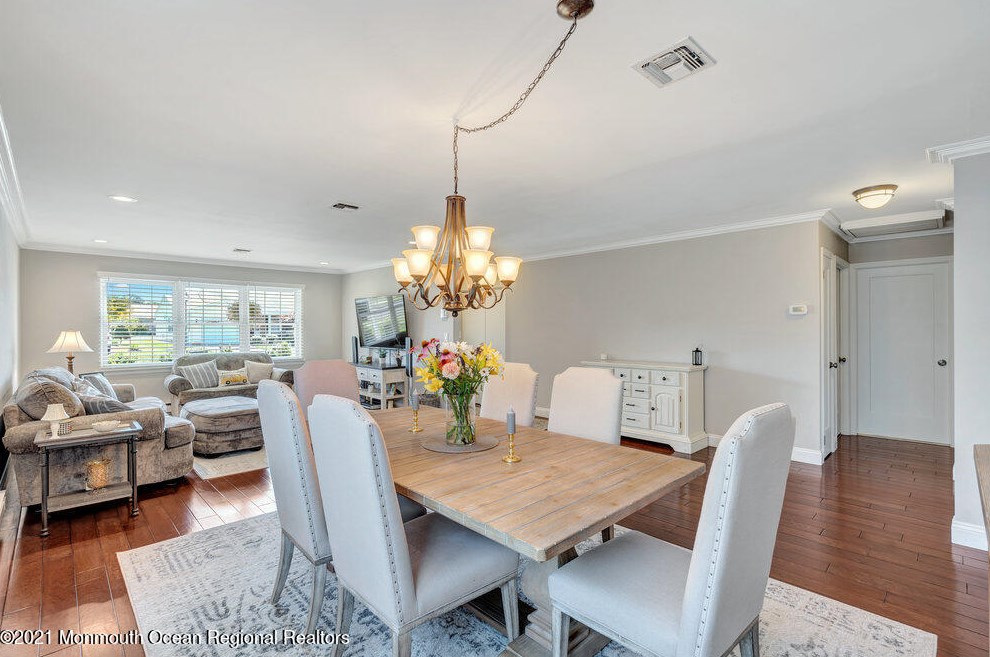 30 Chatham Pl, Southampton NJ  08088-1108 exterior