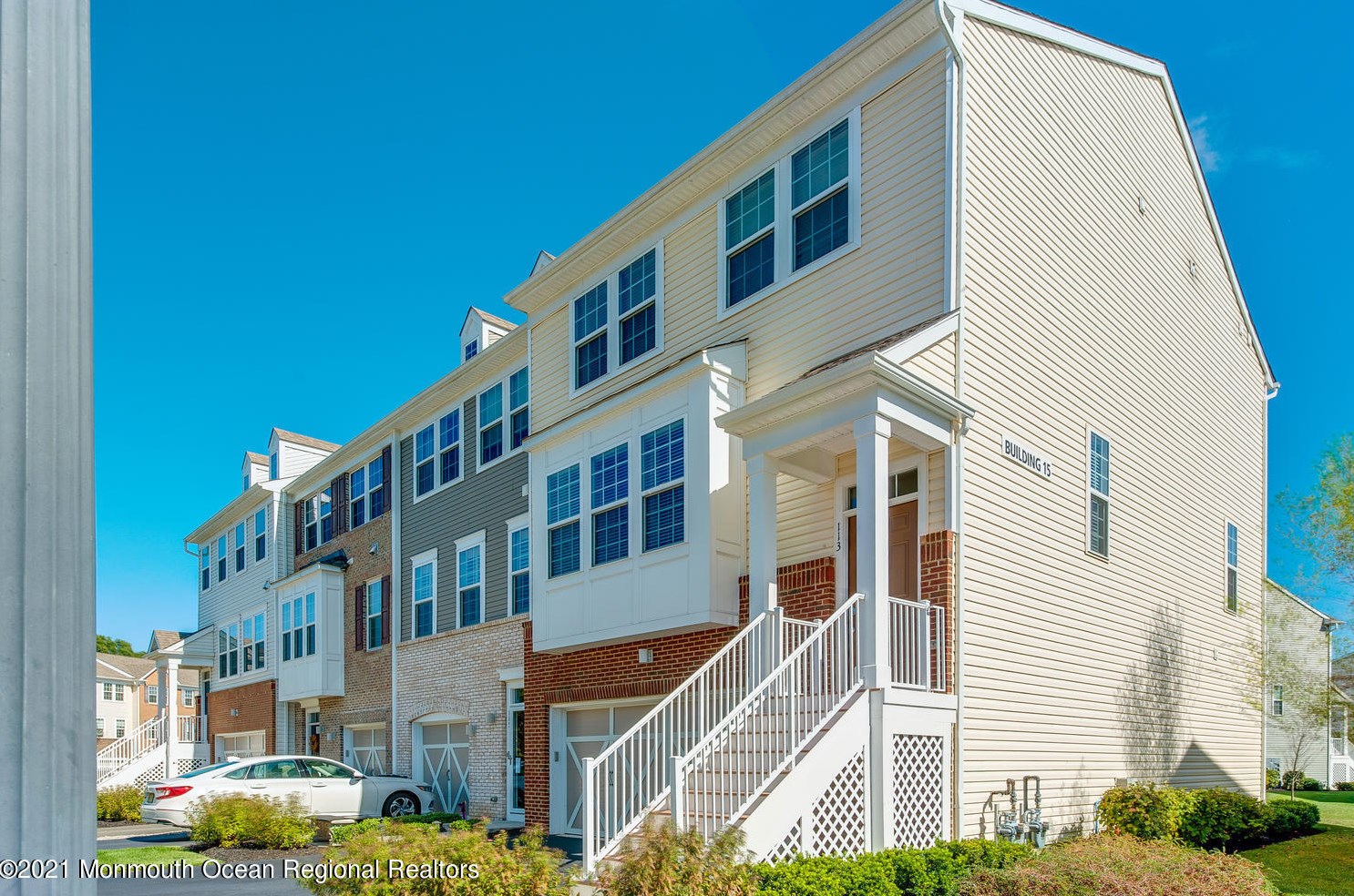 113 Waypoint Dr, Tinton Falls, NJ 07724