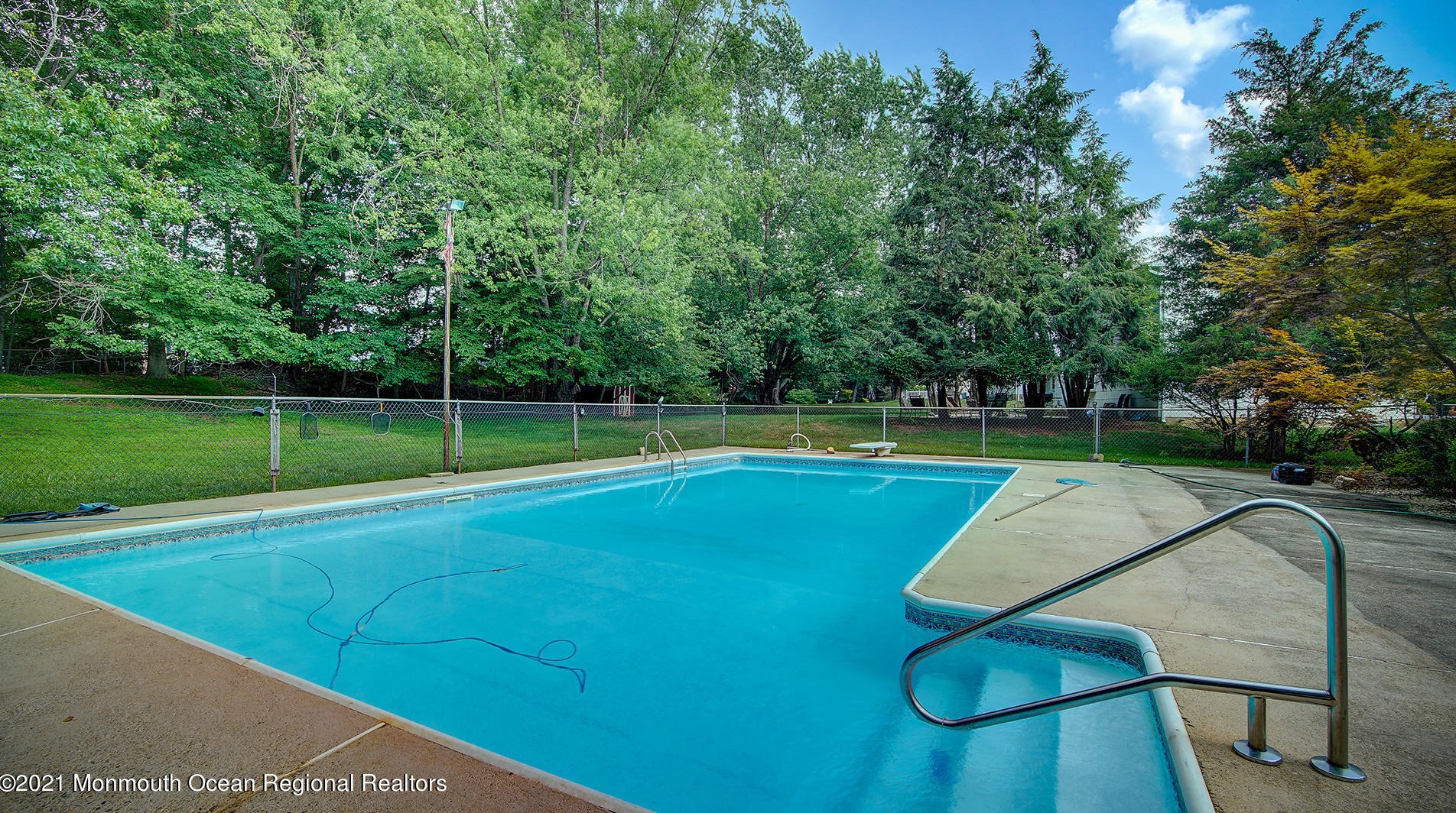 60 Millay Rd, Morganville, NJ 07751