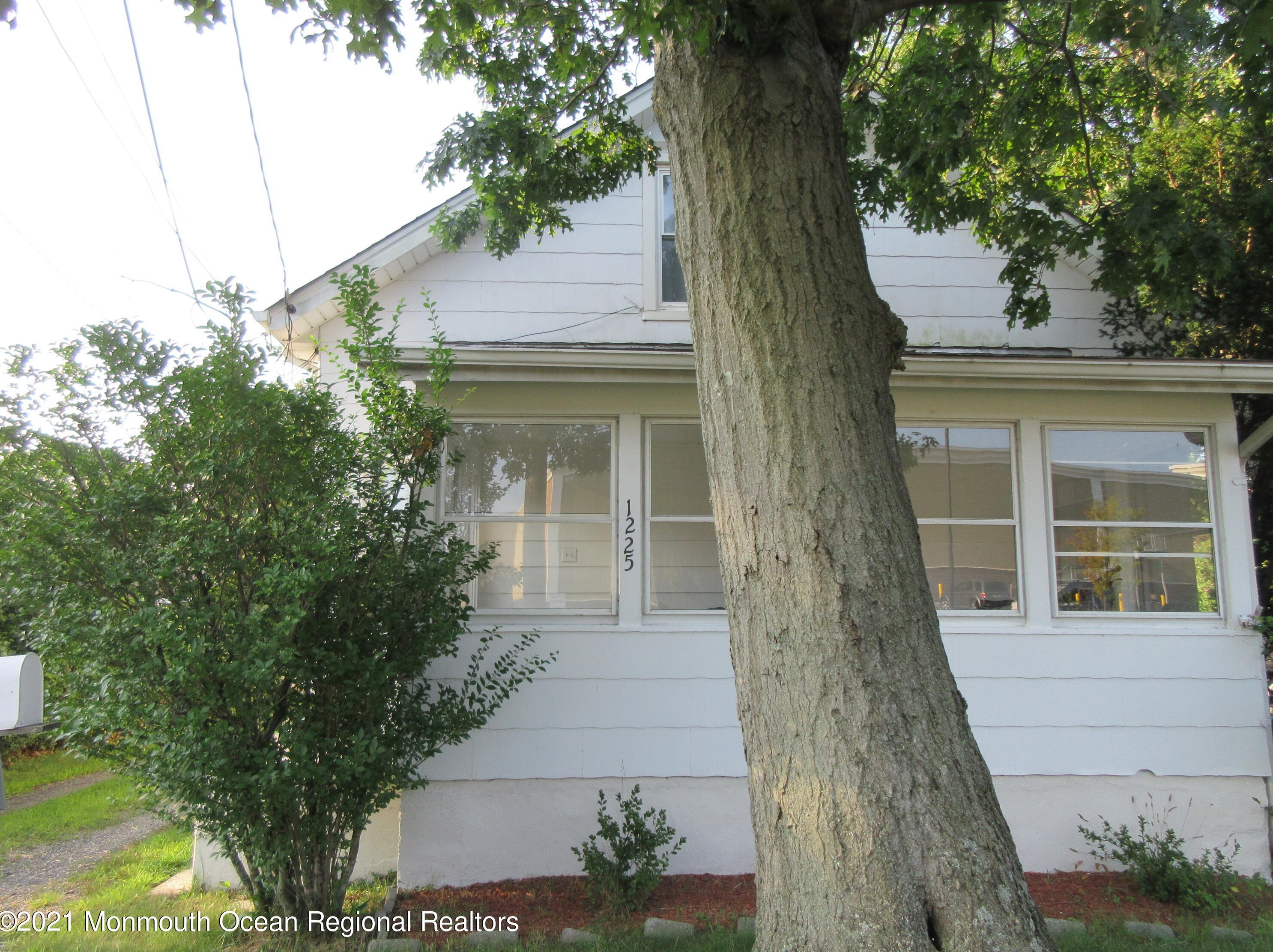 1225 18th Ave, Belmar, NJ 07719